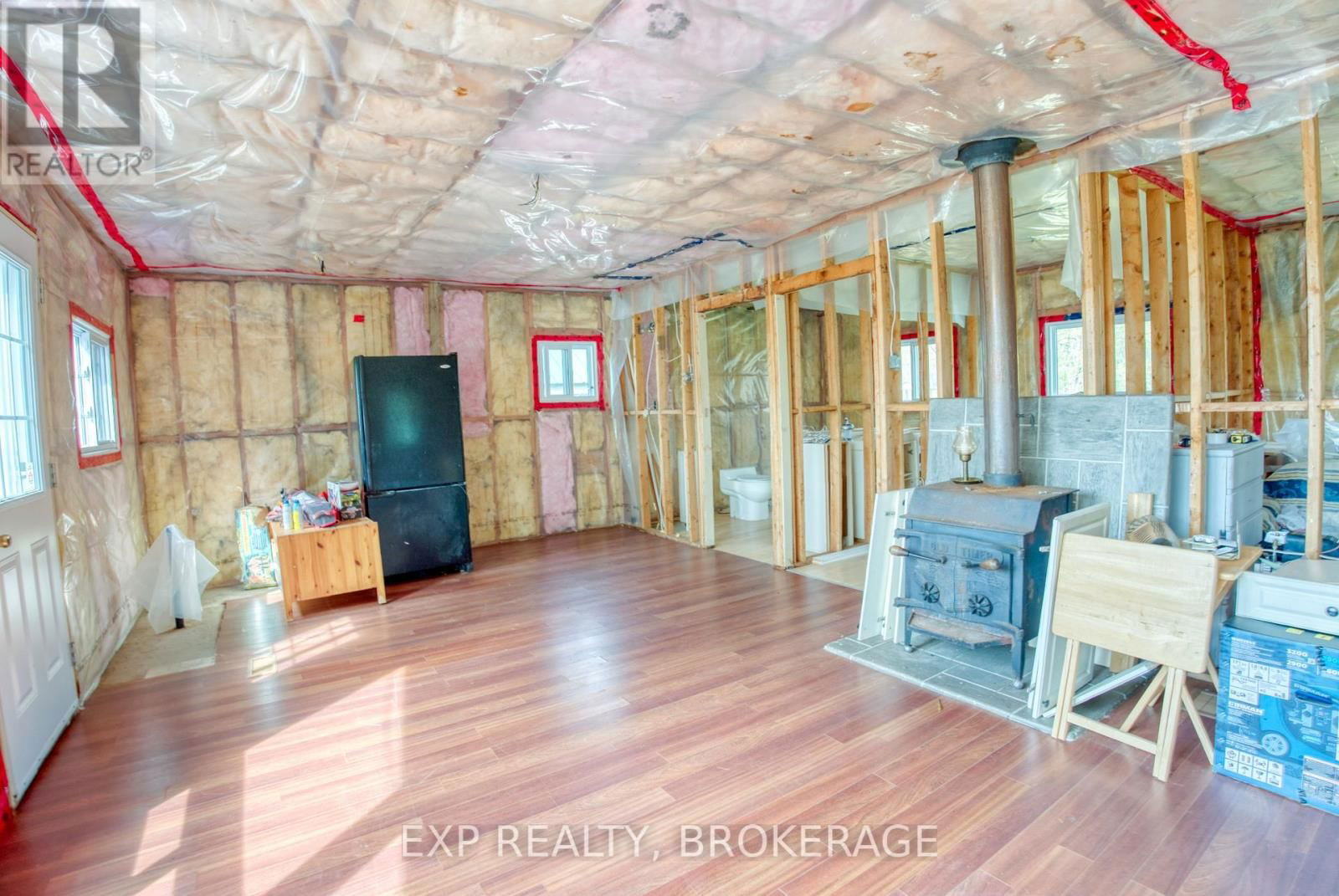 1036 TURNER WAY Image 9