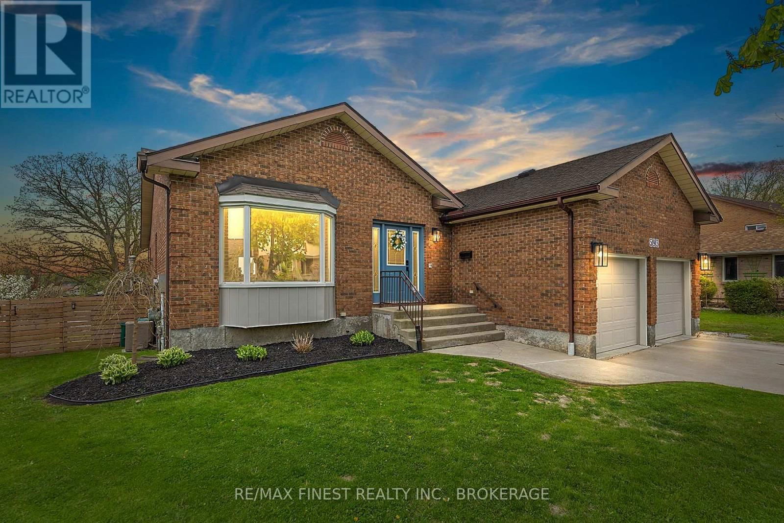 593 FOREST HILL DRIVE Image 1
