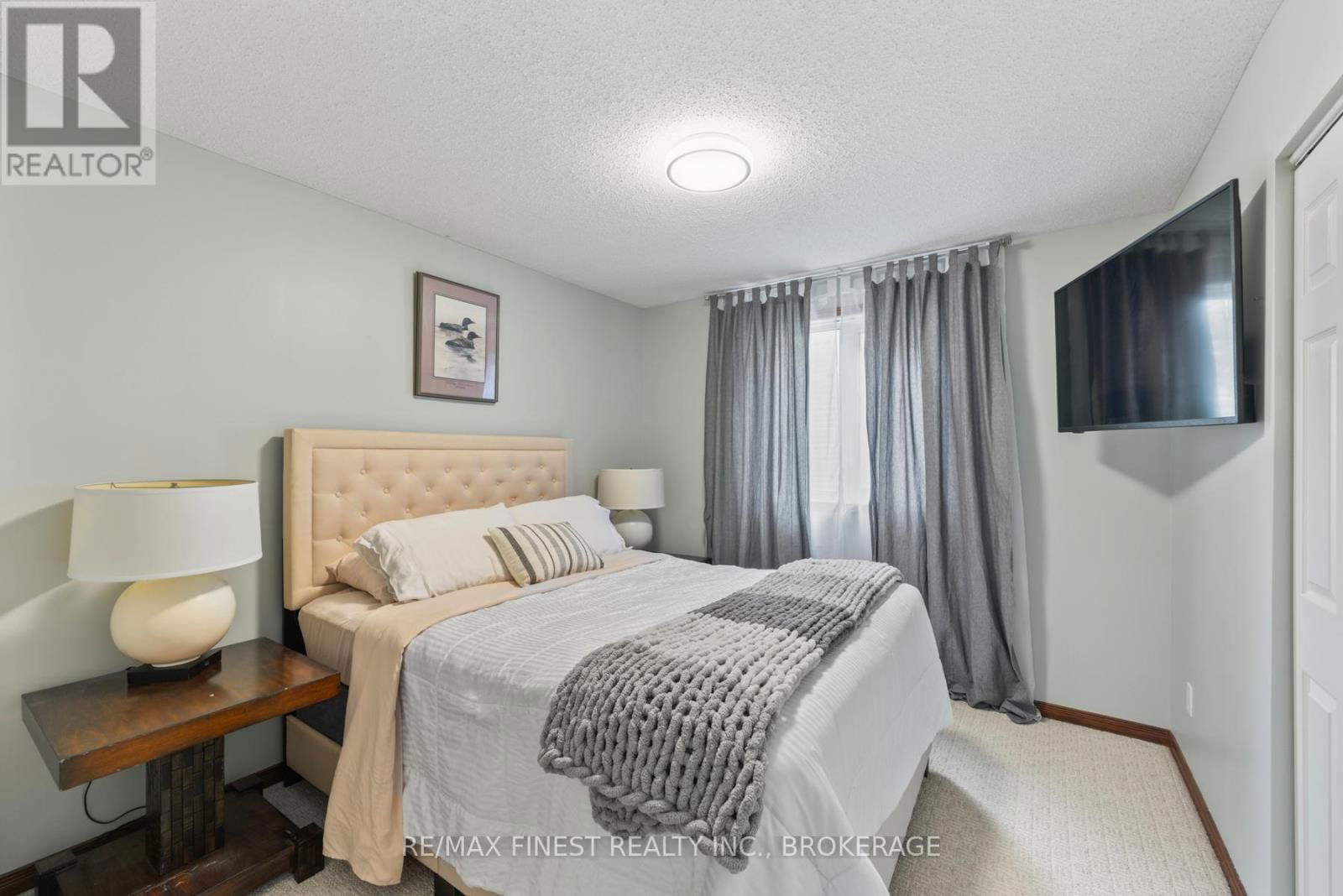 593 FOREST HILL DRIVE Image 24