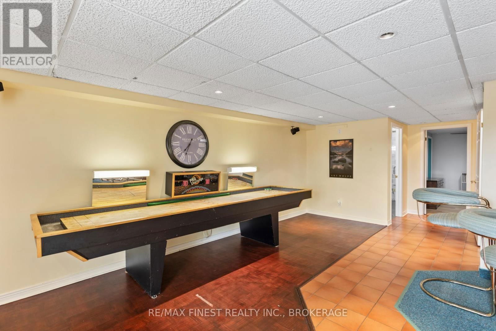 593 FOREST HILL DRIVE Image 31