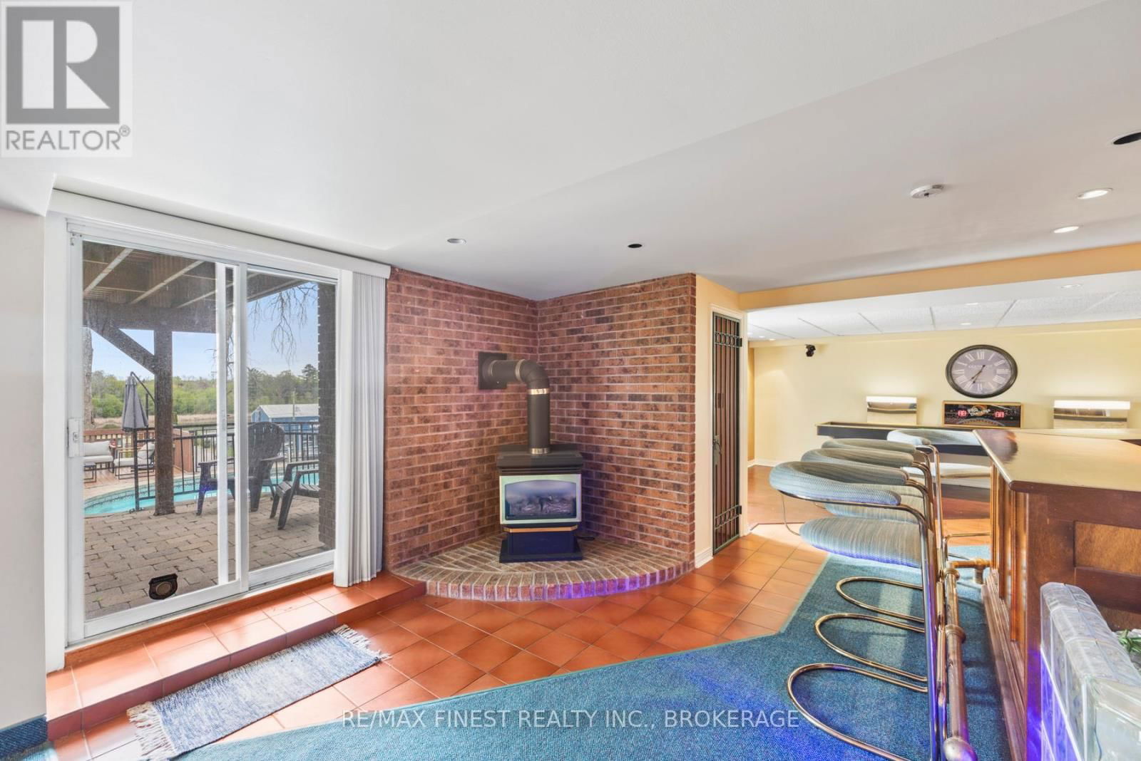 593 FOREST HILL DRIVE Image 33