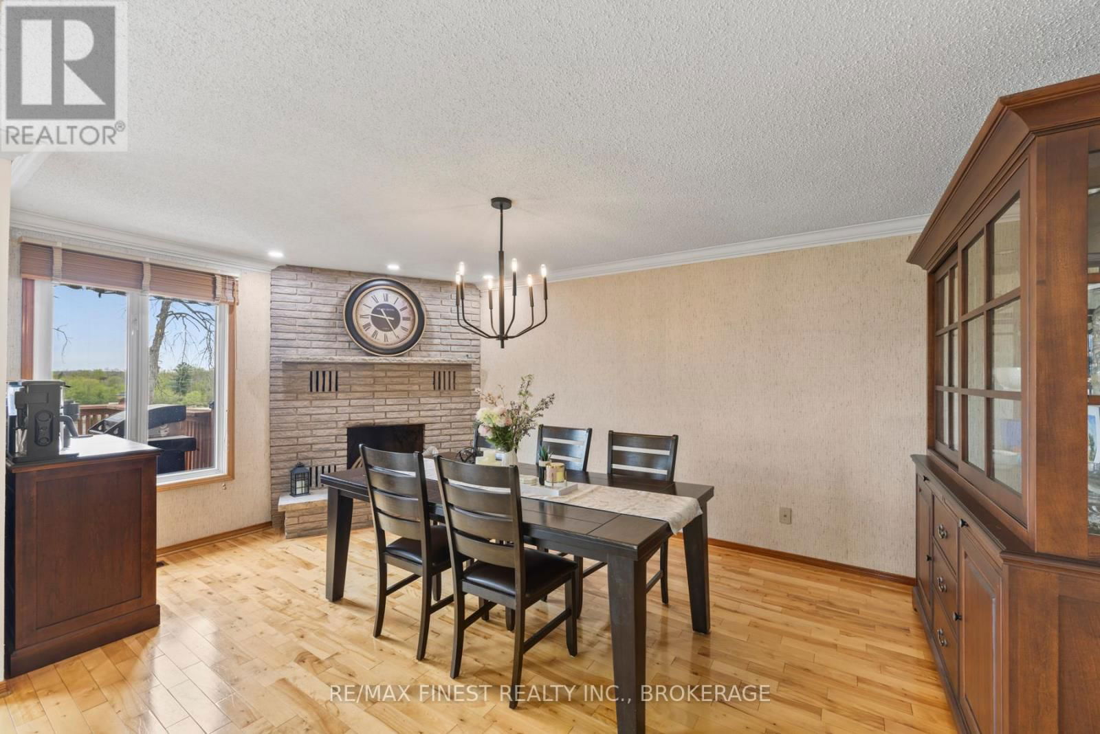 593 FOREST HILL DRIVE Image 9