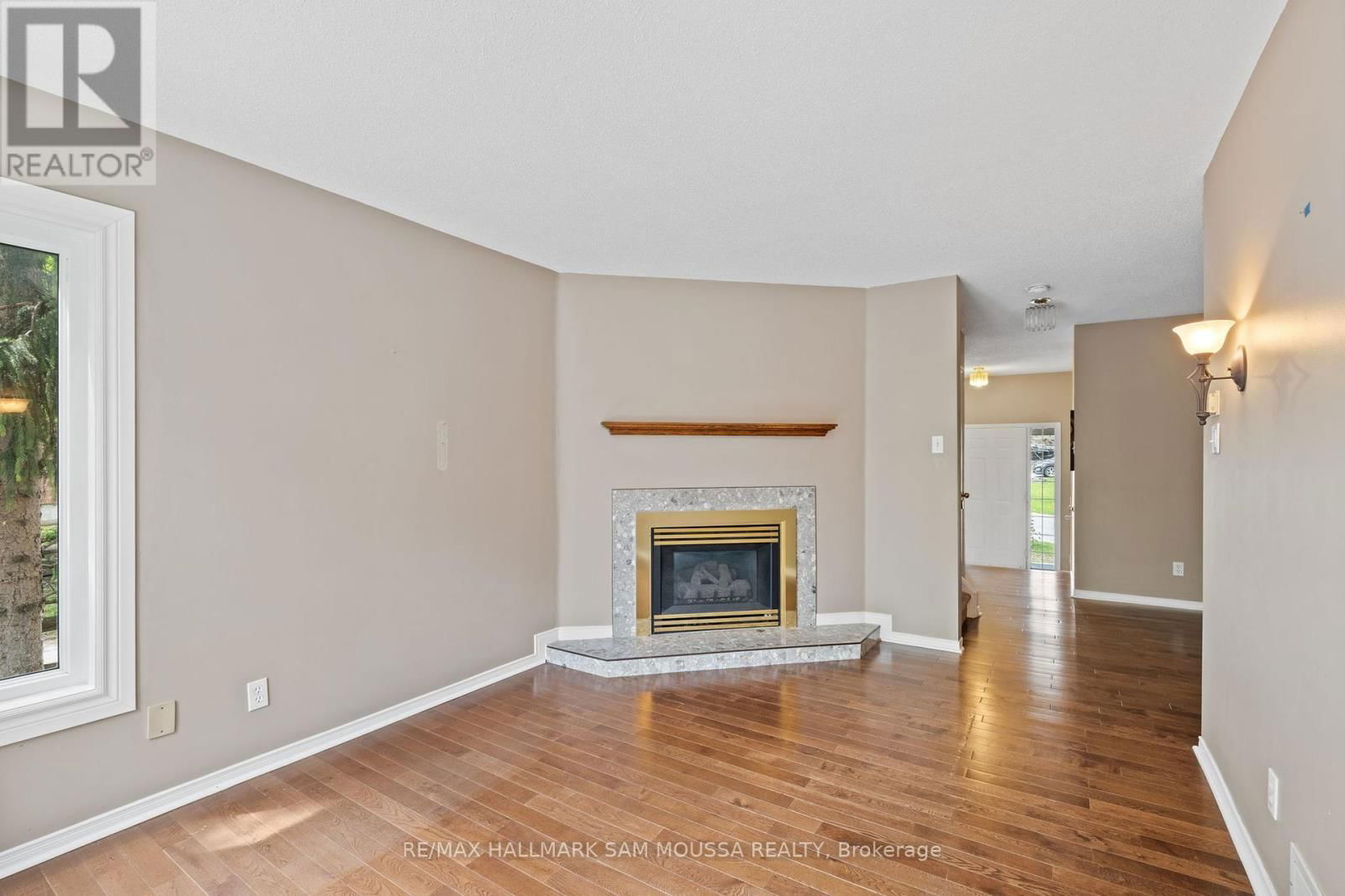 11 HIGHMONT COURT Image 16