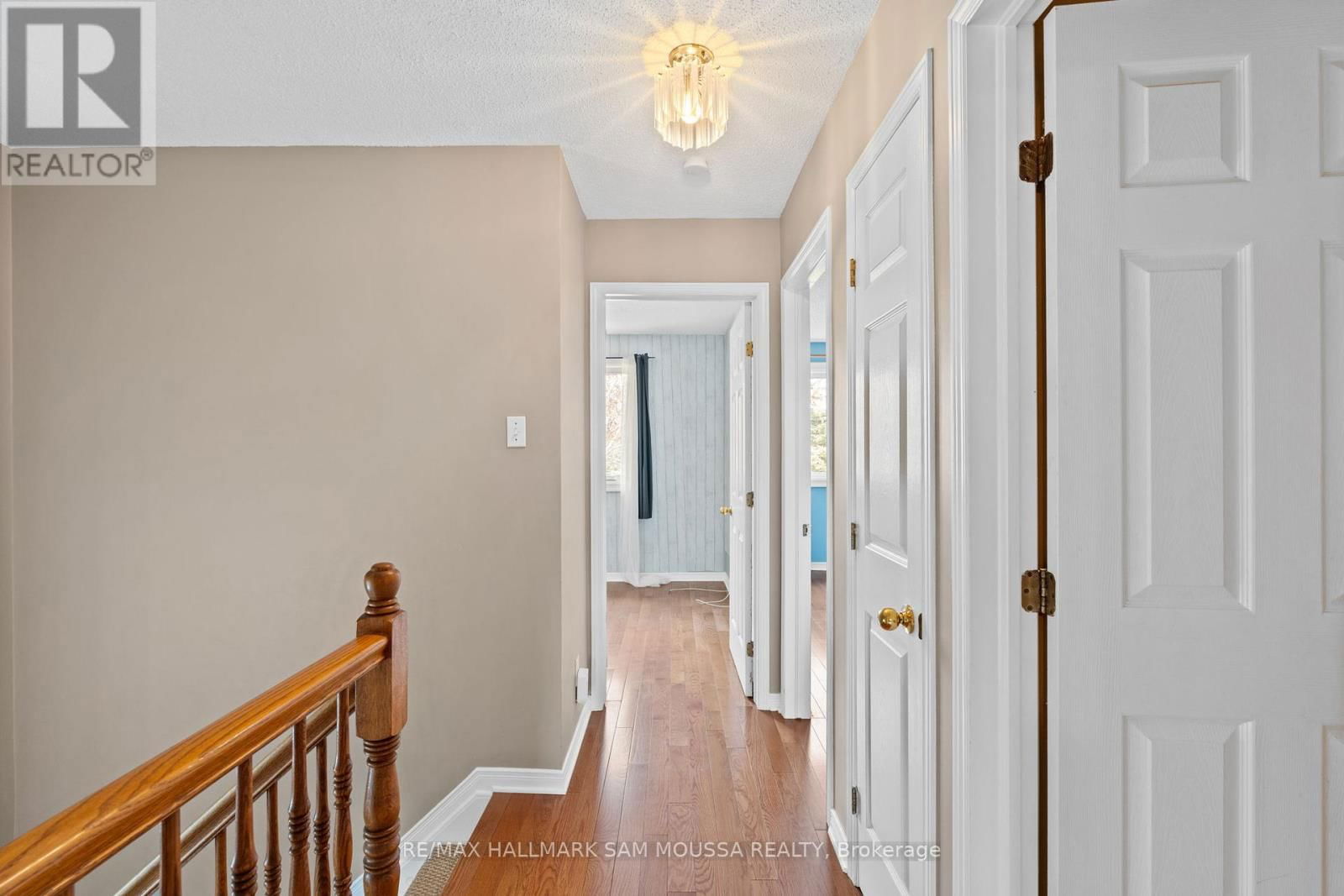 11 HIGHMONT COURT Image 25