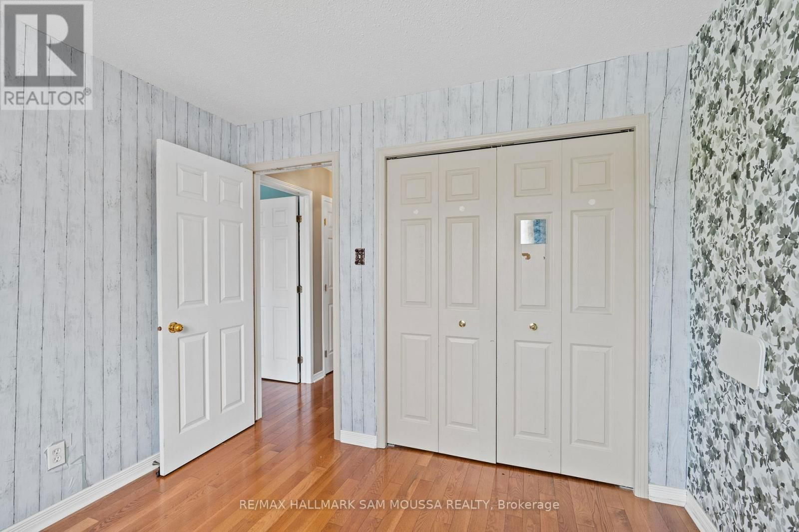 11 HIGHMONT COURT Image 27