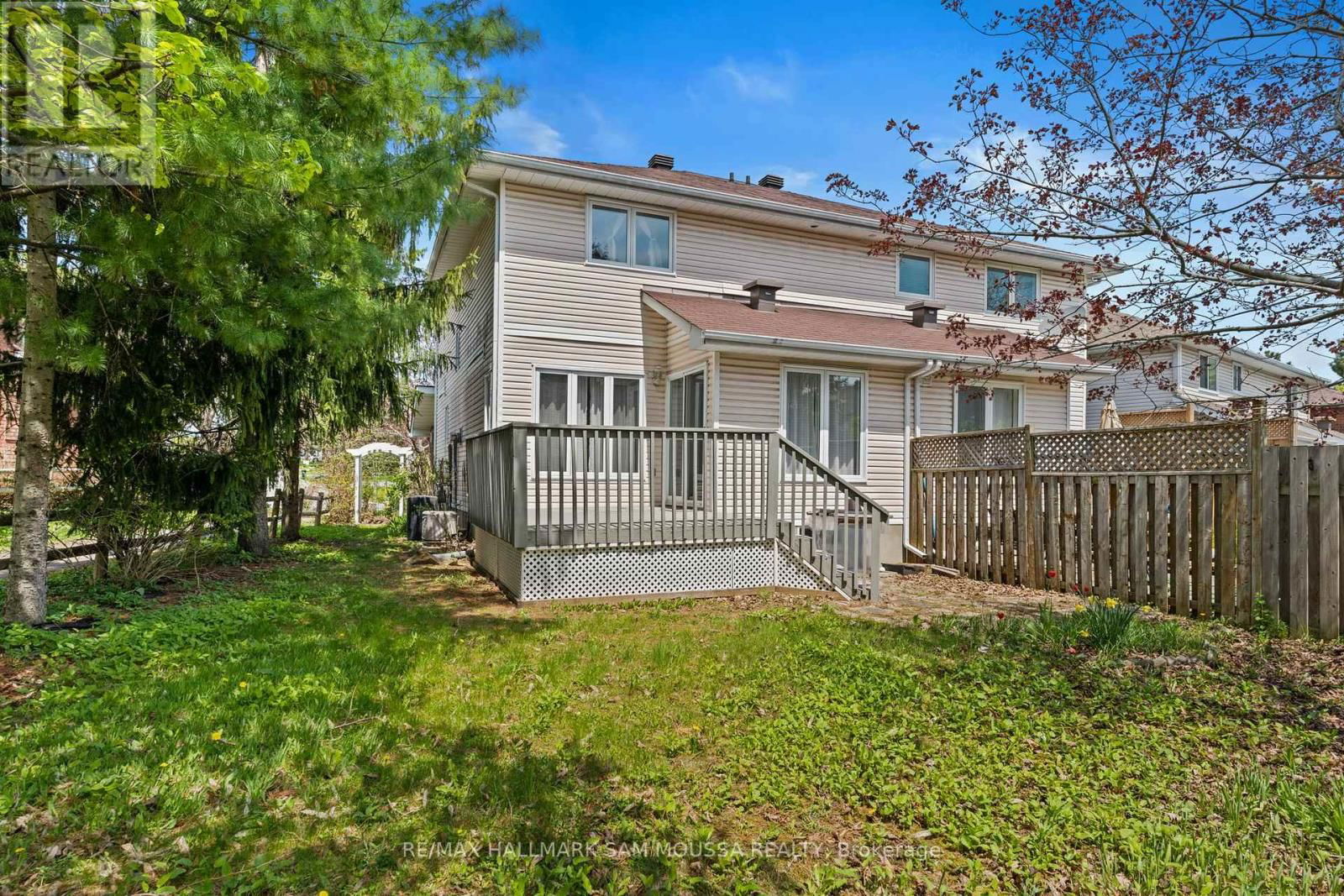 11 HIGHMONT COURT Image 36