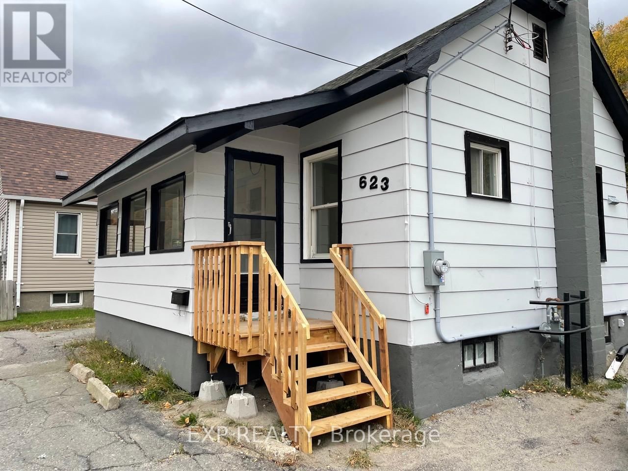 623 KINGSWAY Image 1