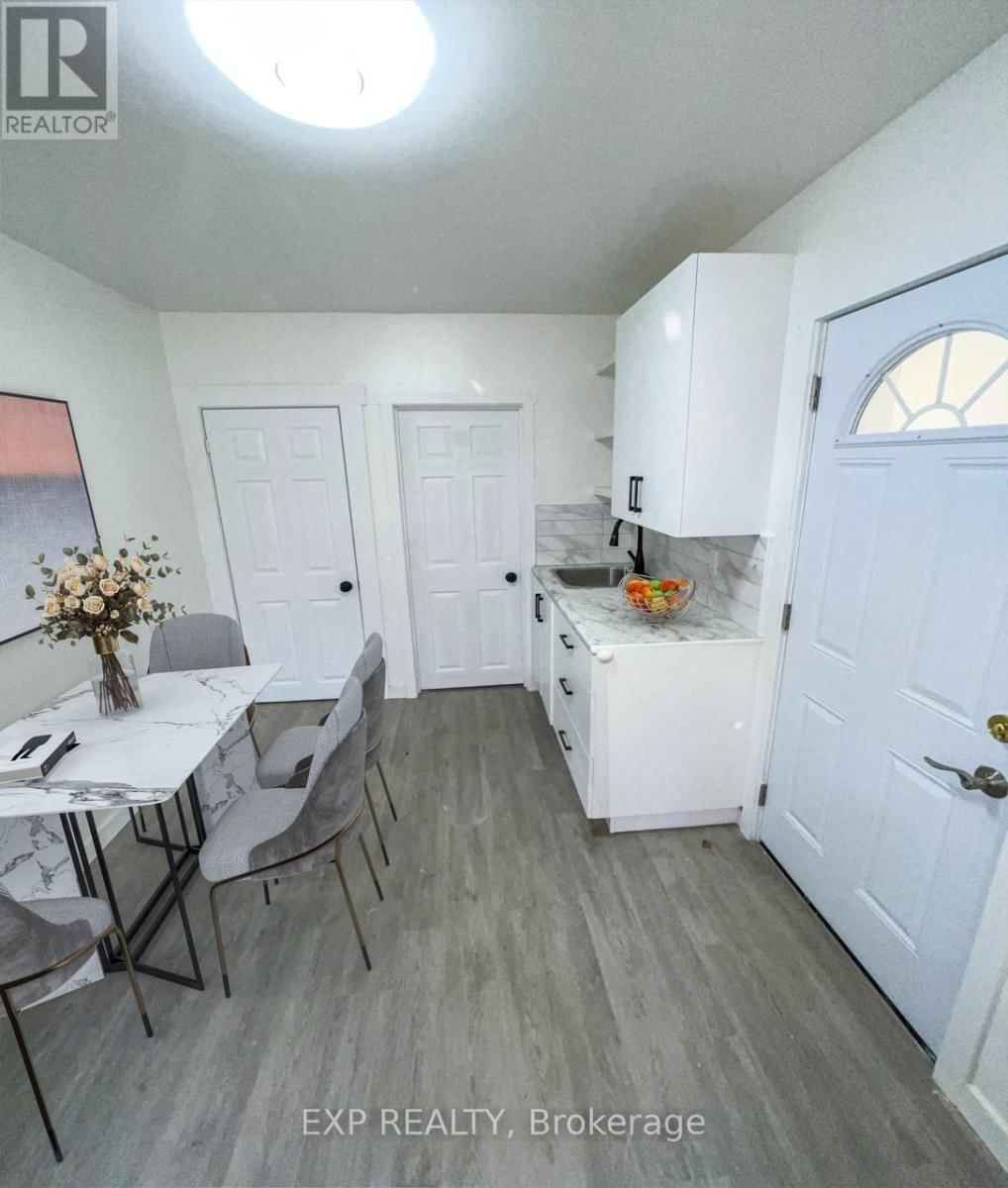623 KINGSWAY Image 10