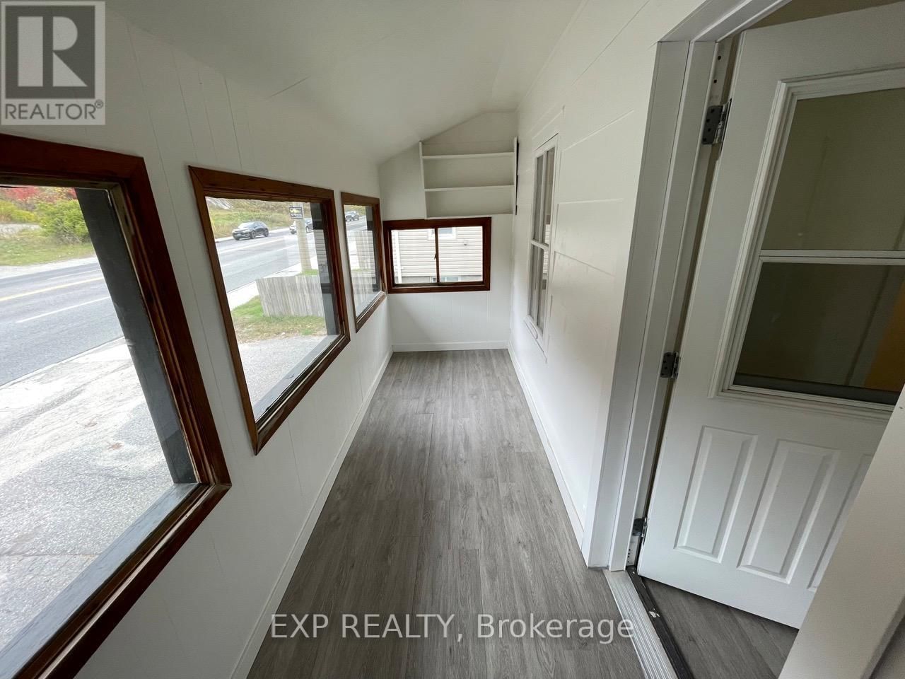 623 KINGSWAY Image 3