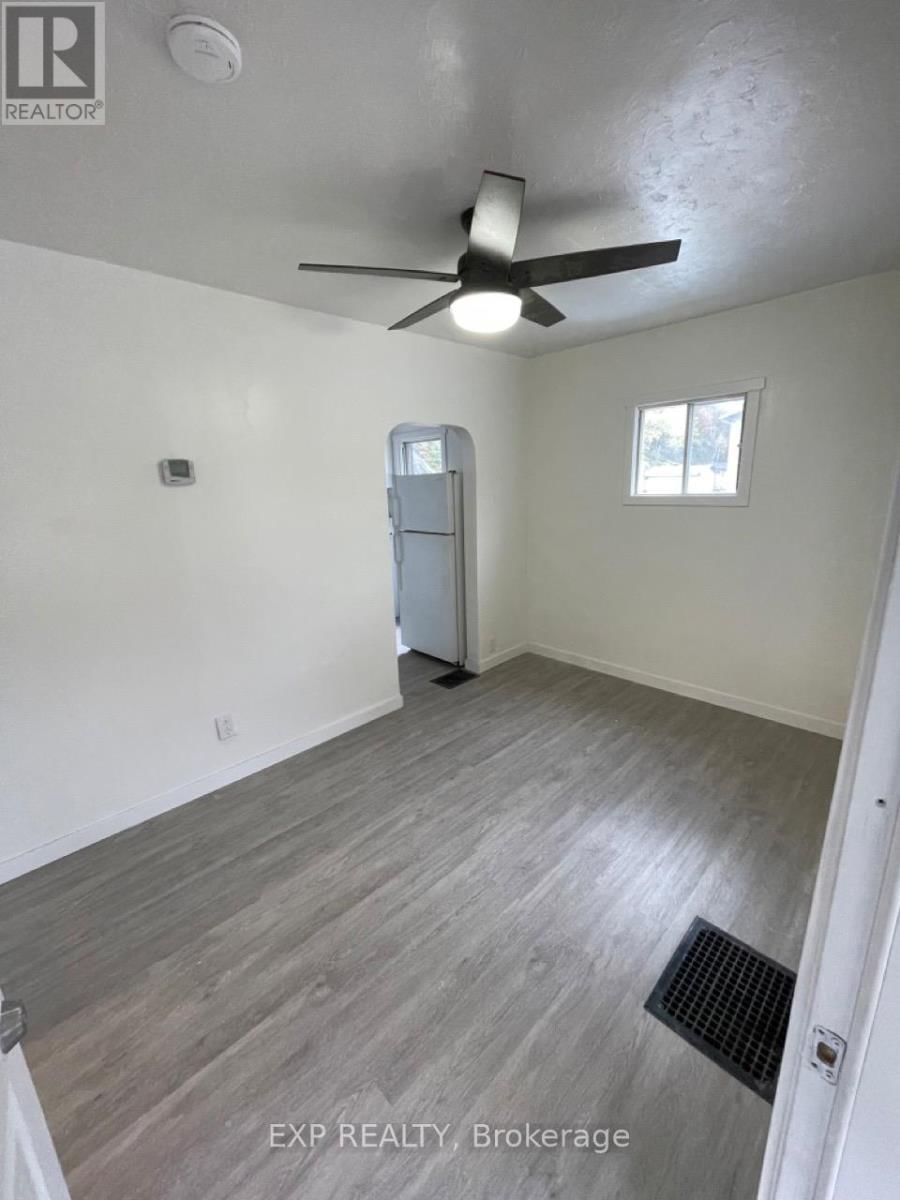 623 KINGSWAY Image 5