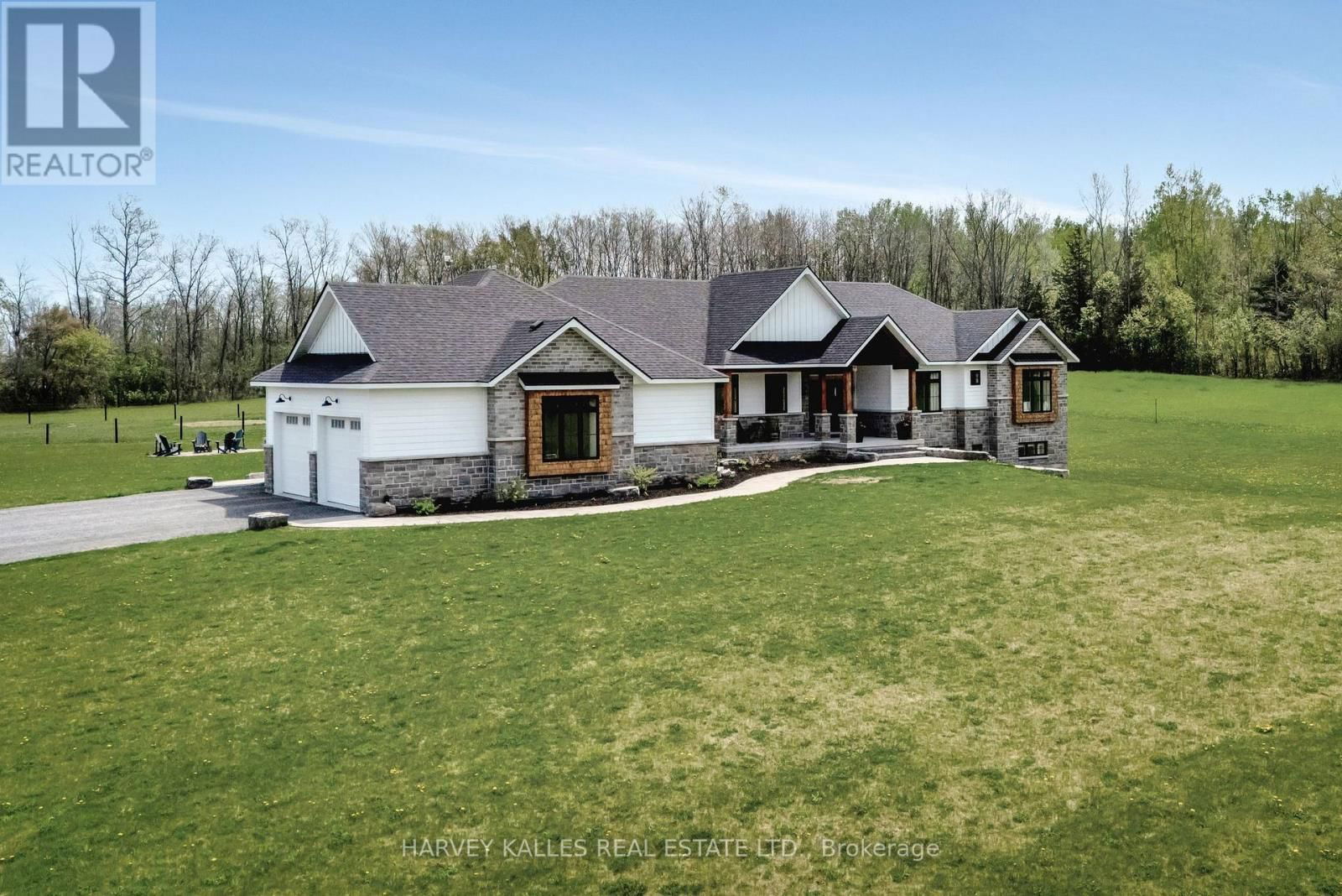 498 MACKENZIE ROAD Image 2