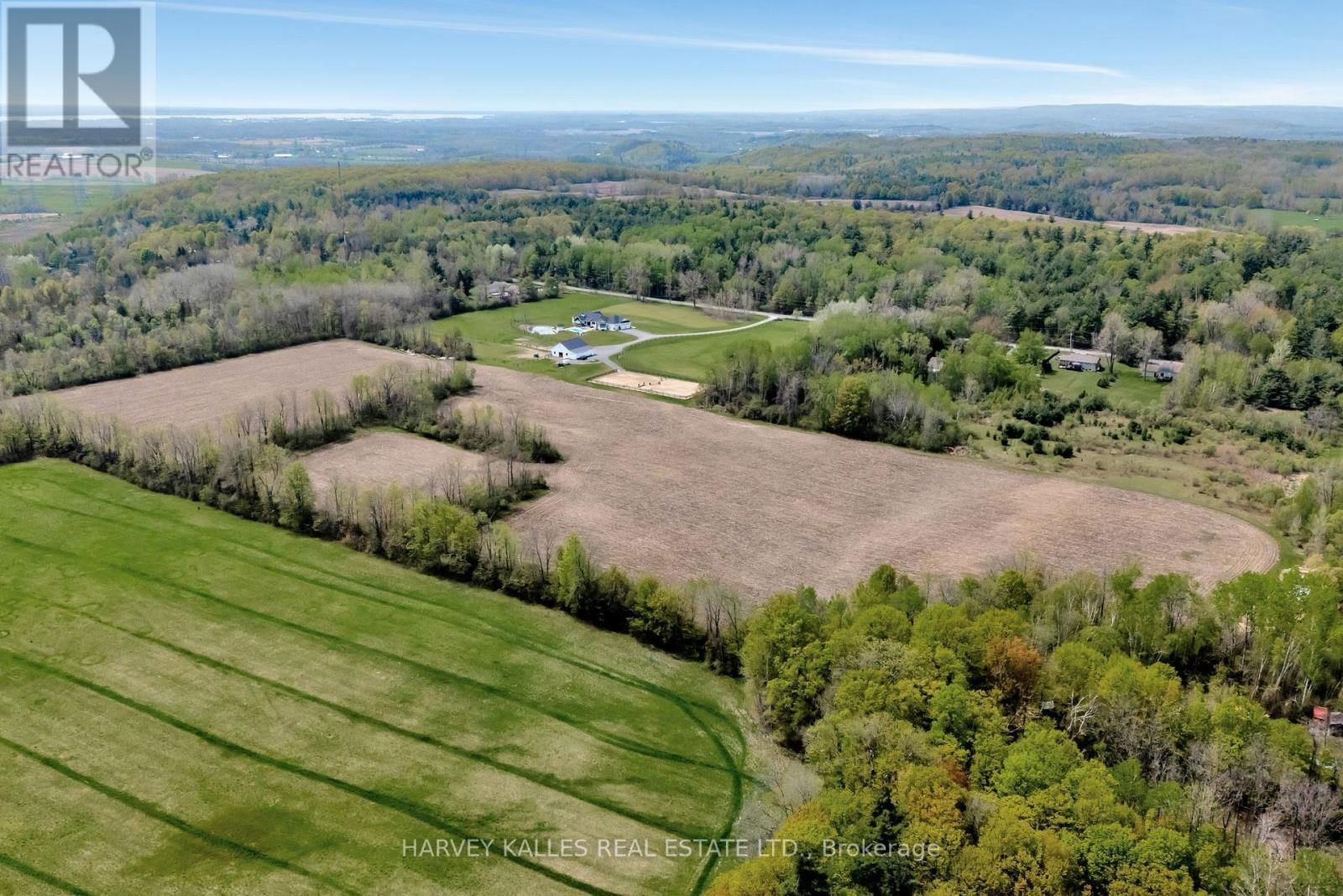 498 MACKENZIE ROAD Image 46