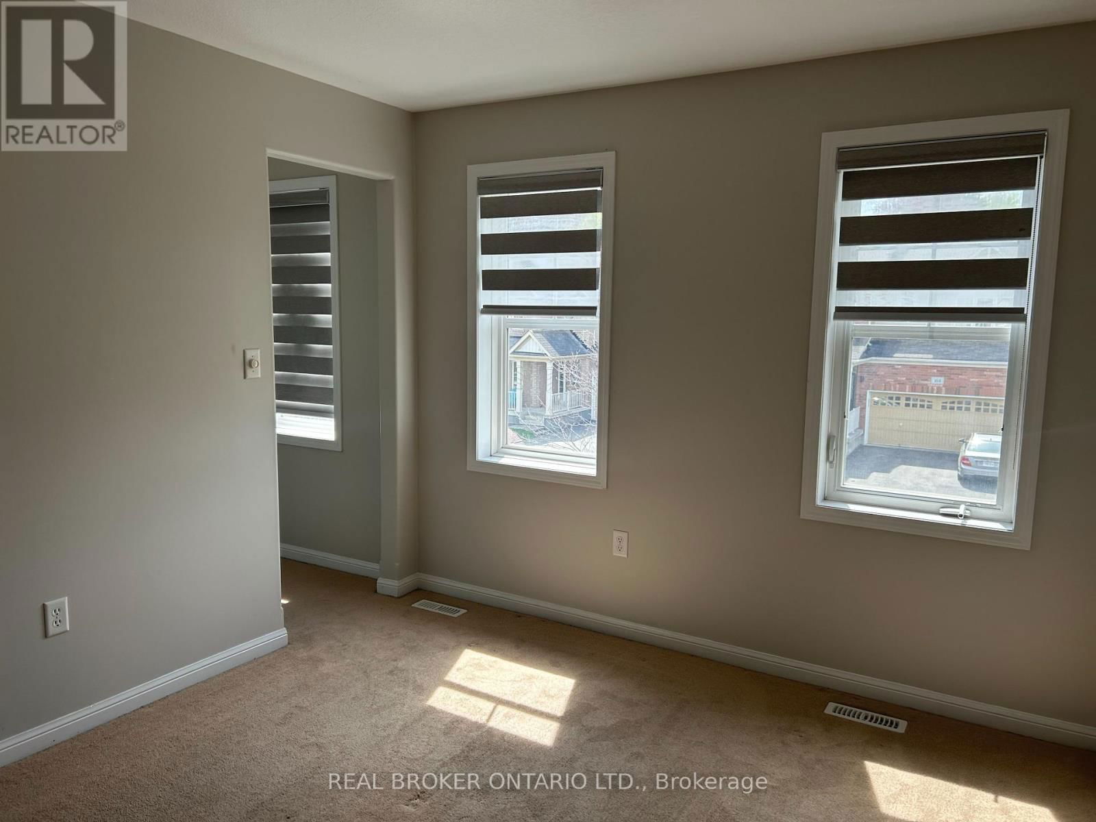 159 FLETCHER CIRCLE Image 14