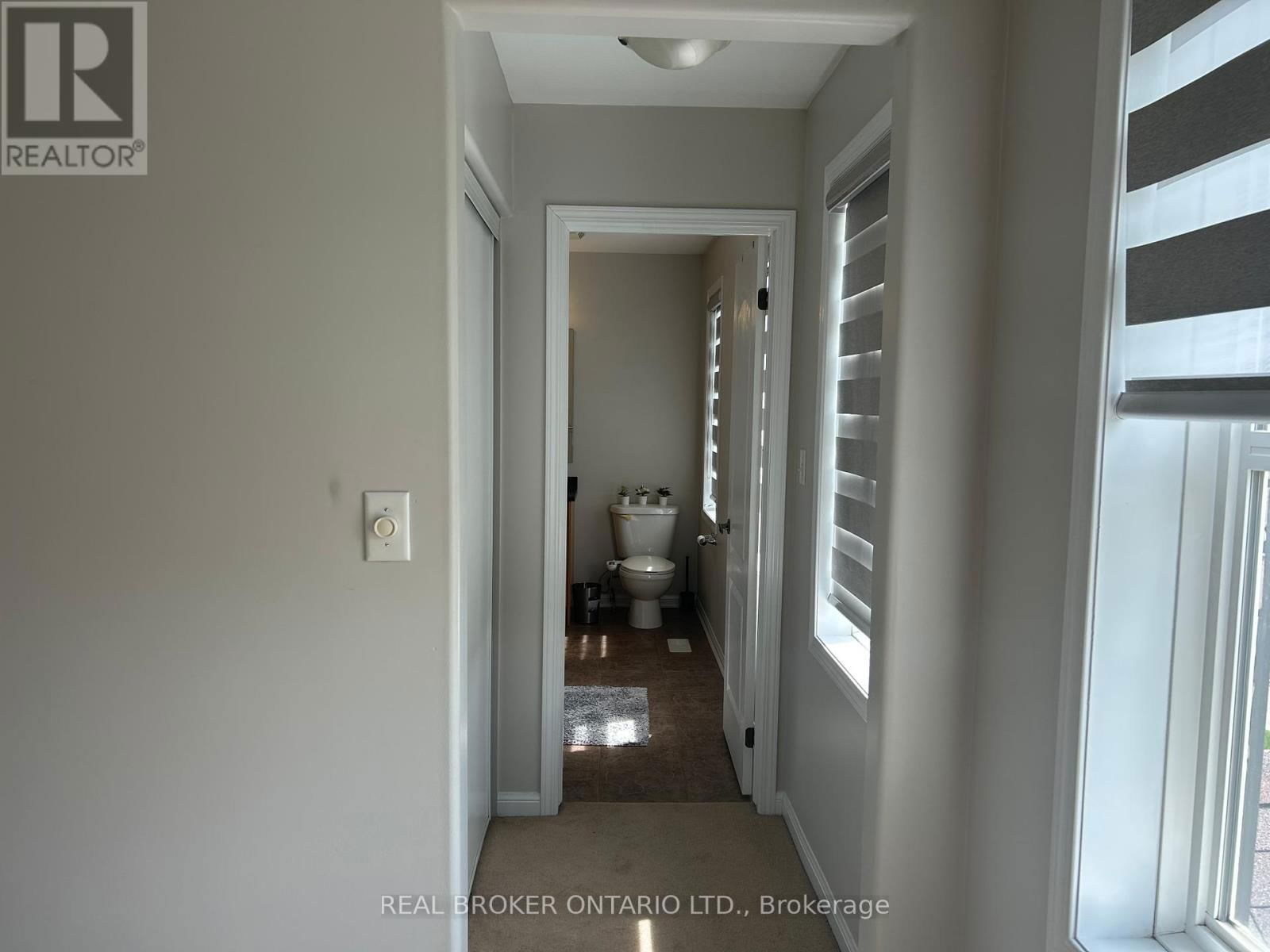 159 FLETCHER CIRCLE Image 16