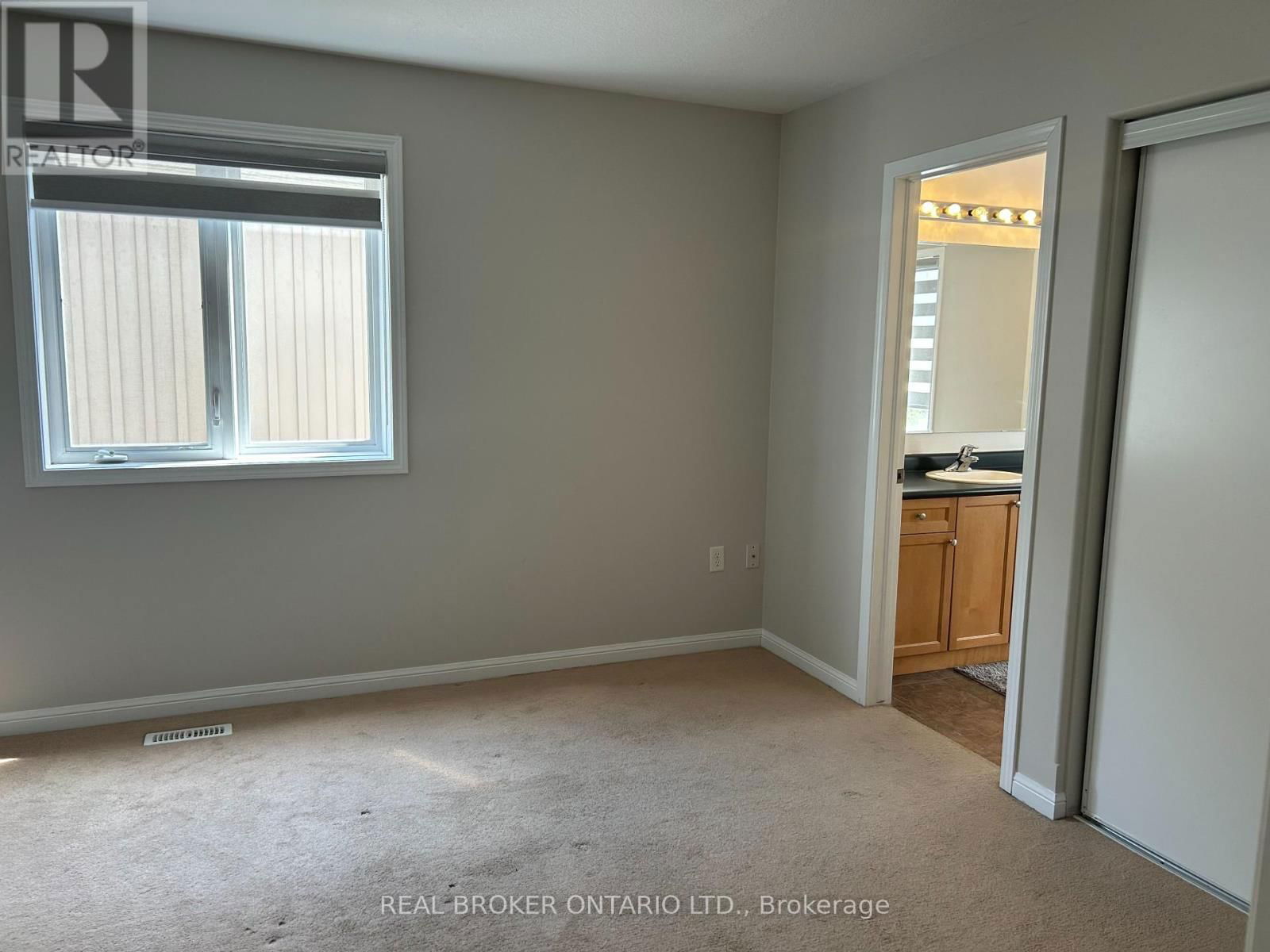 159 FLETCHER CIRCLE Image 20