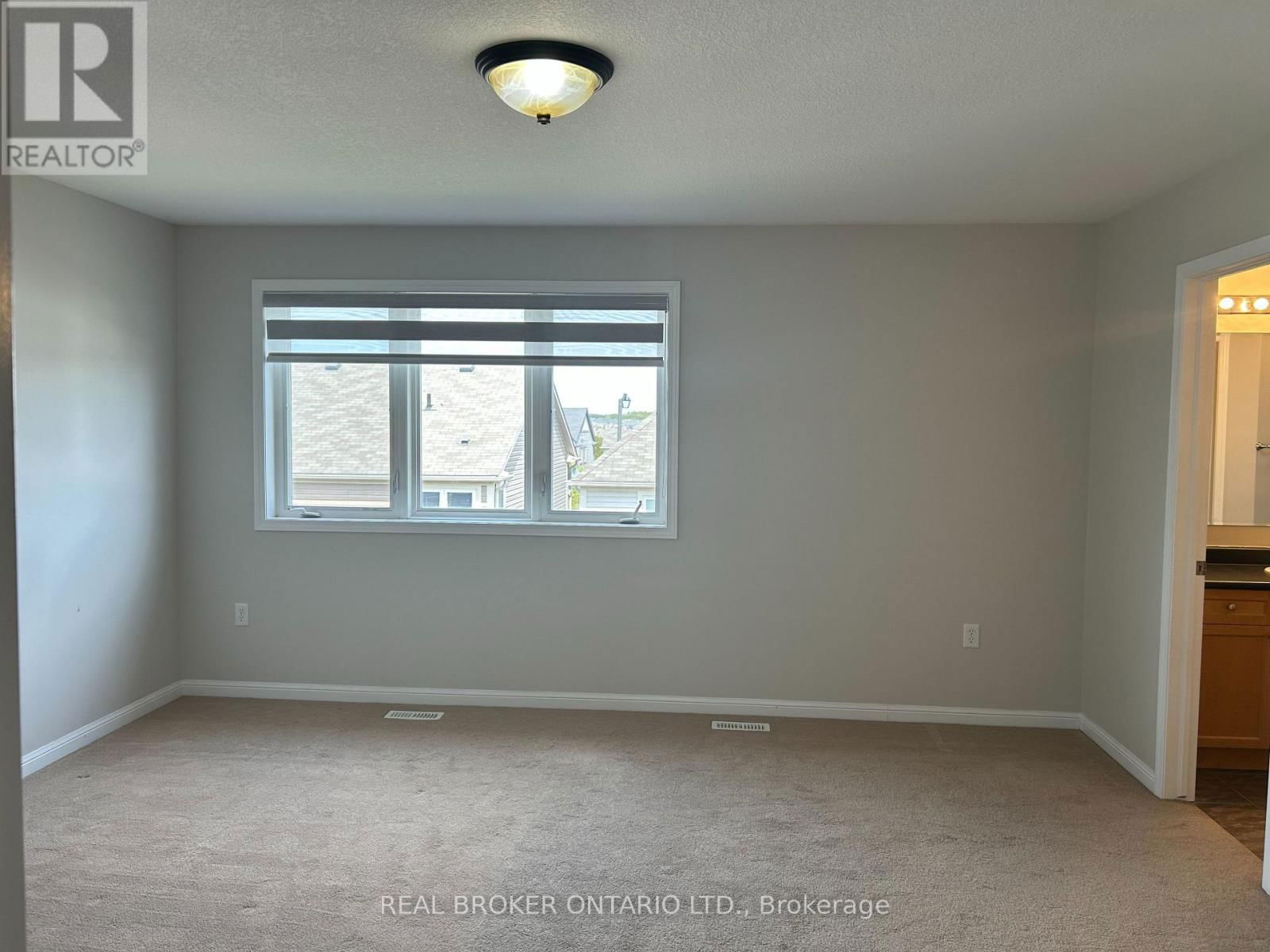 159 FLETCHER CIRCLE Image 23