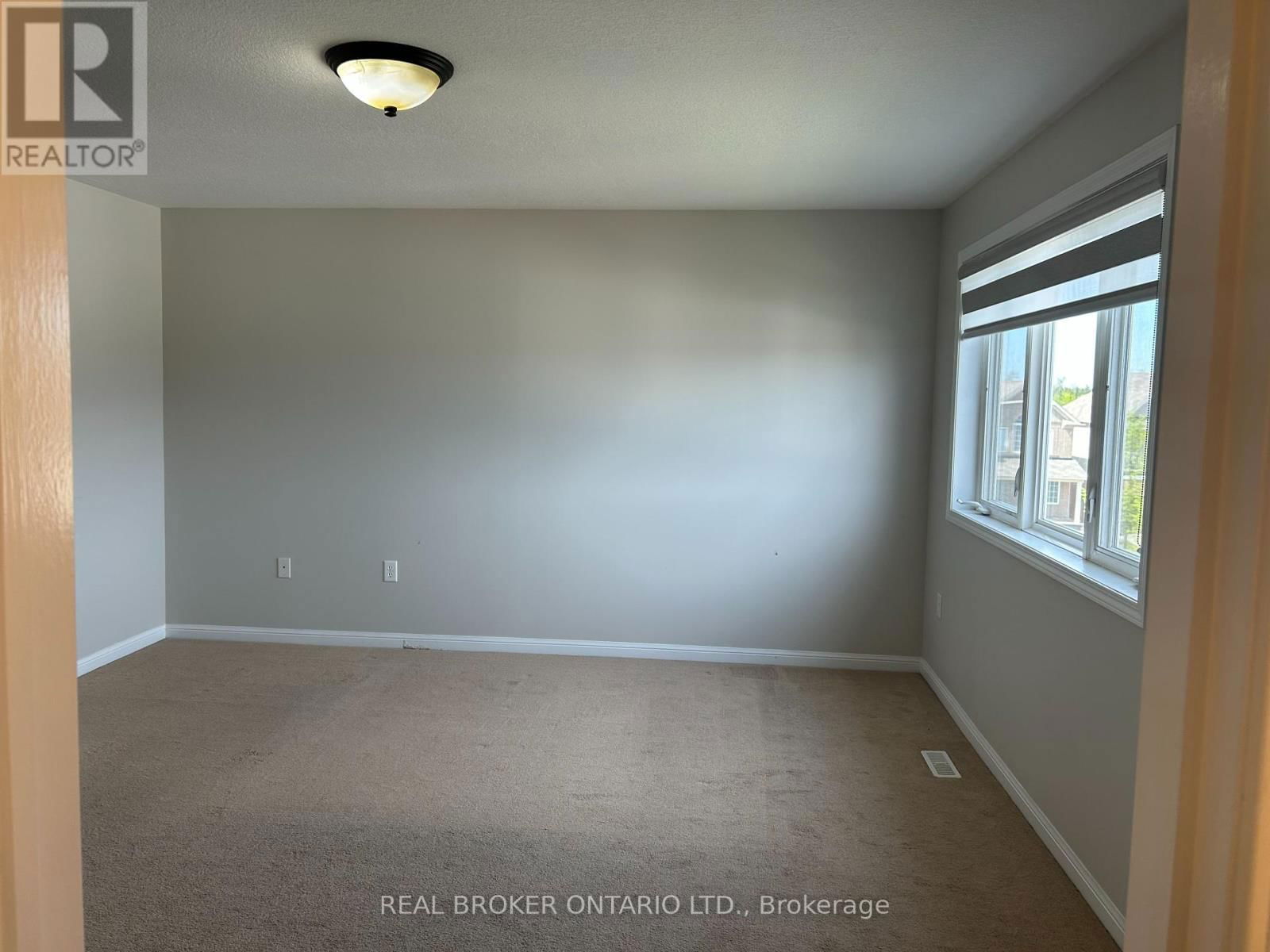 159 FLETCHER CIRCLE Image 28