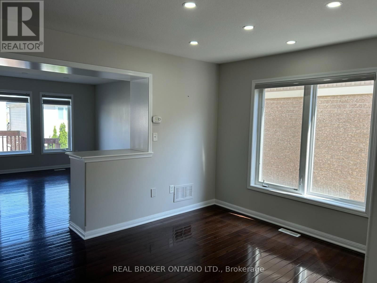 159 FLETCHER CIRCLE Image 8