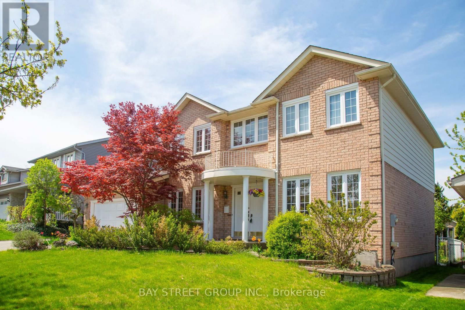 976 GRIFFITH STREET Image 1