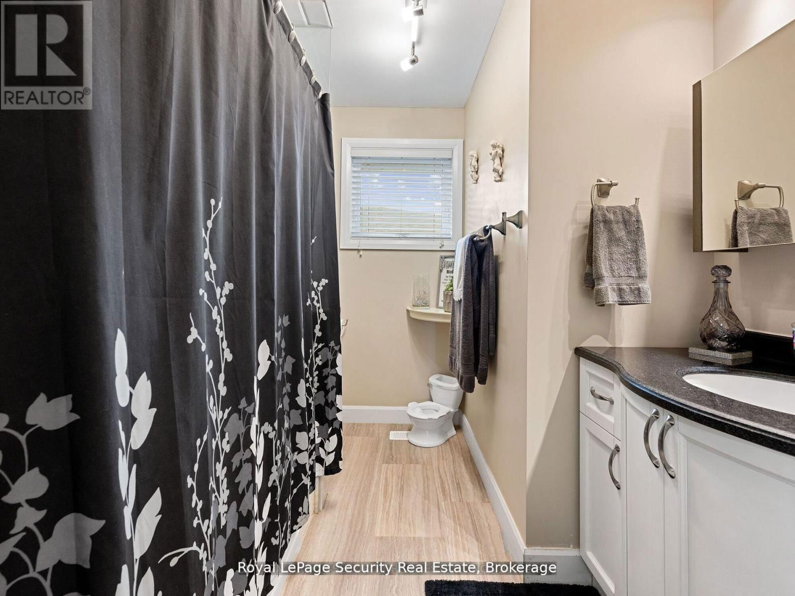 2 MAITLAND AVENUE Image 28