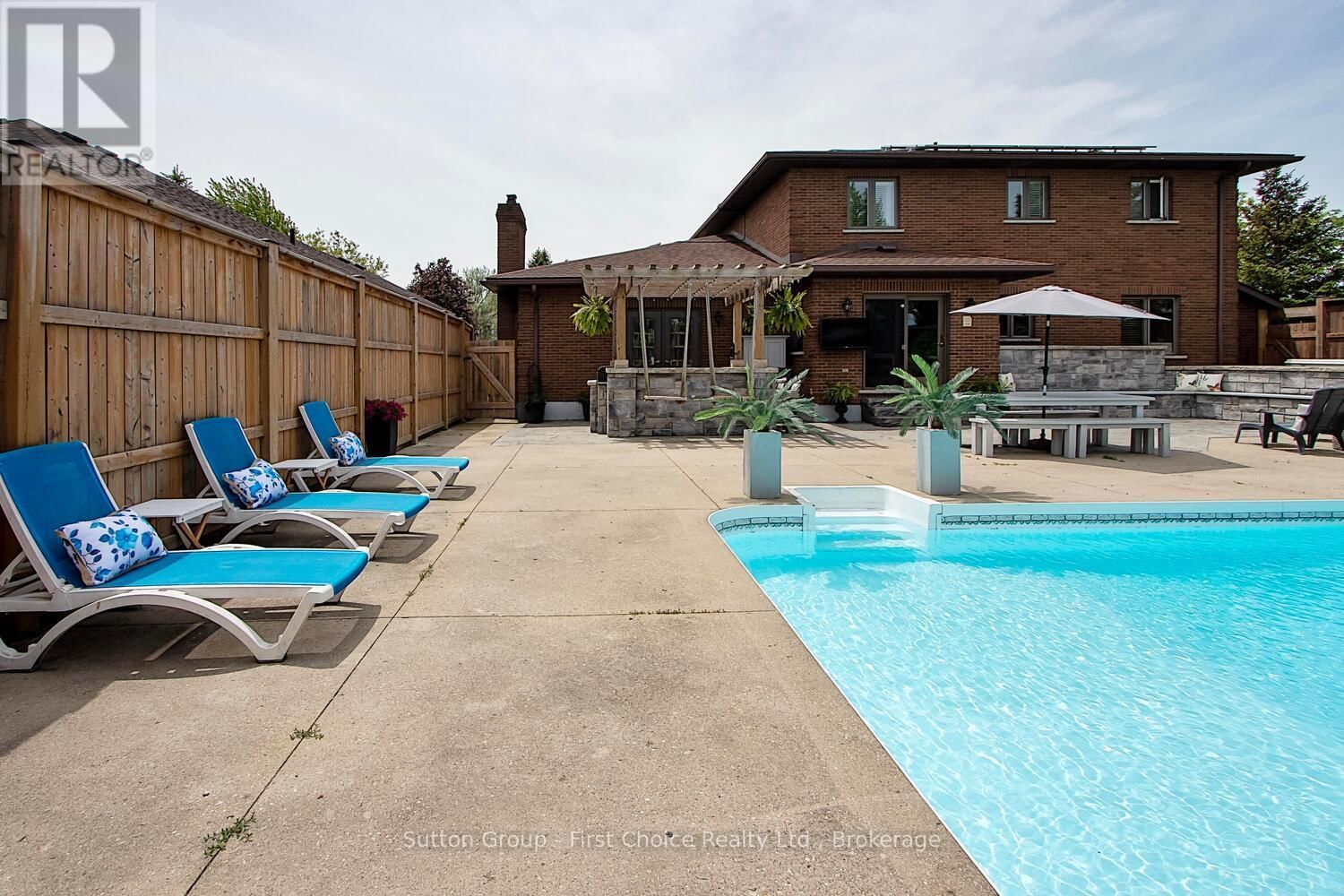 16 BURWELL ROAD Image 35