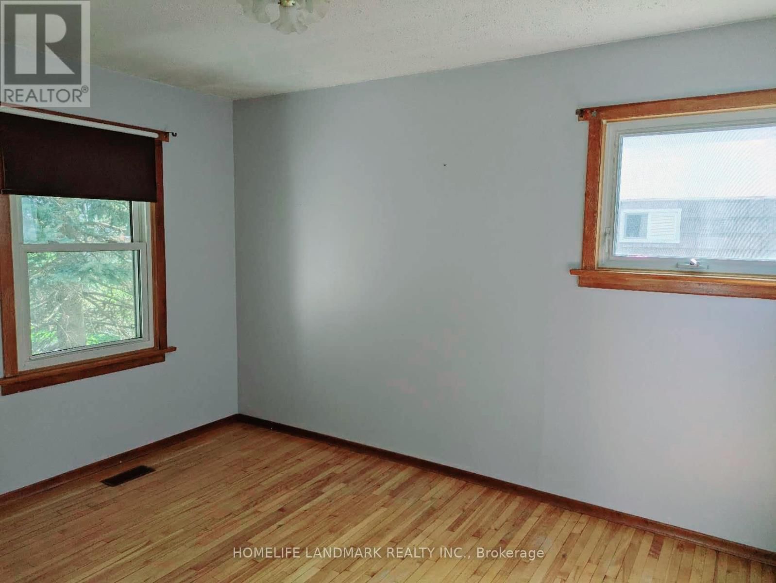 87 BALLANTYNE AVENUE Image 18