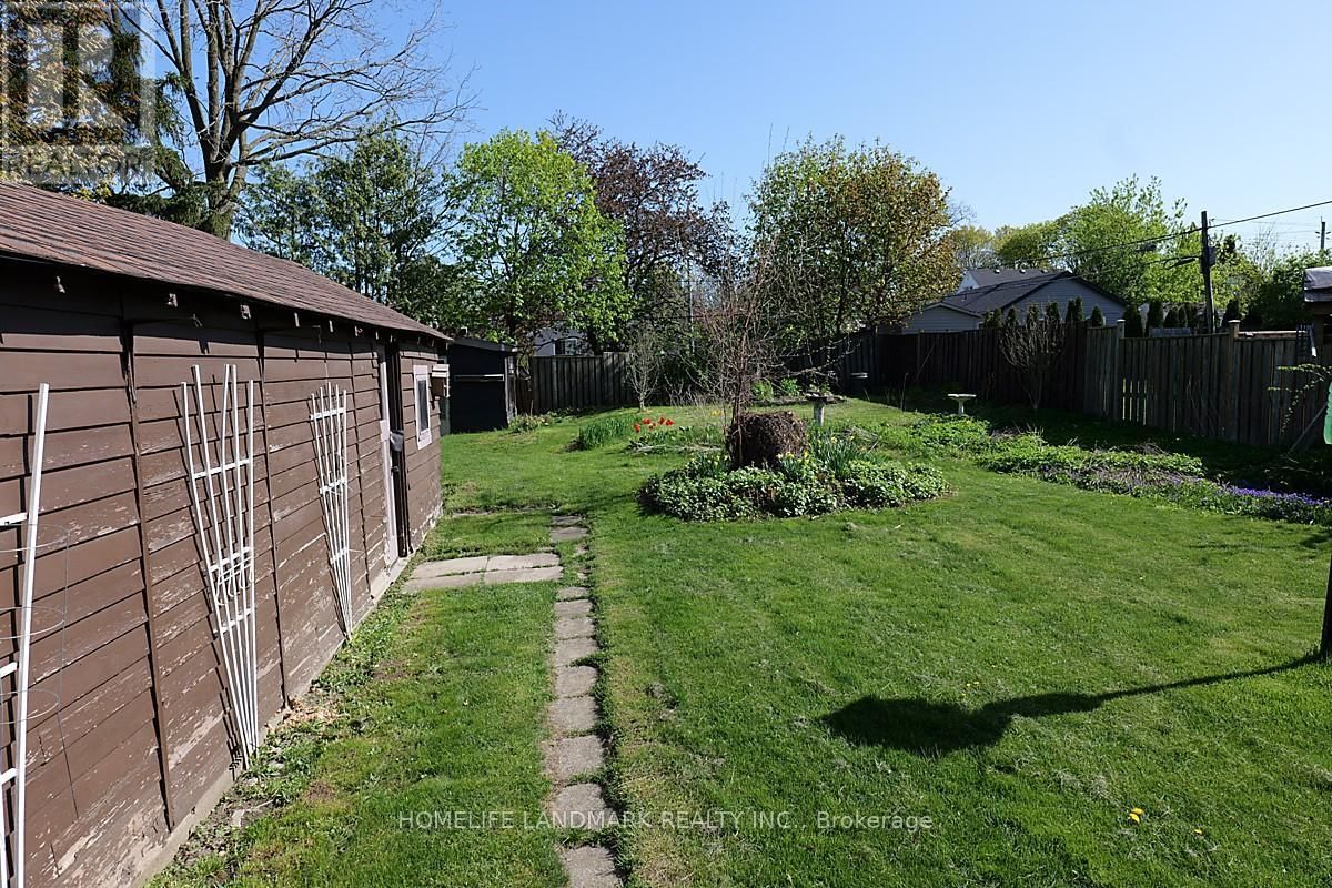 87 BALLANTYNE AVENUE Image 8