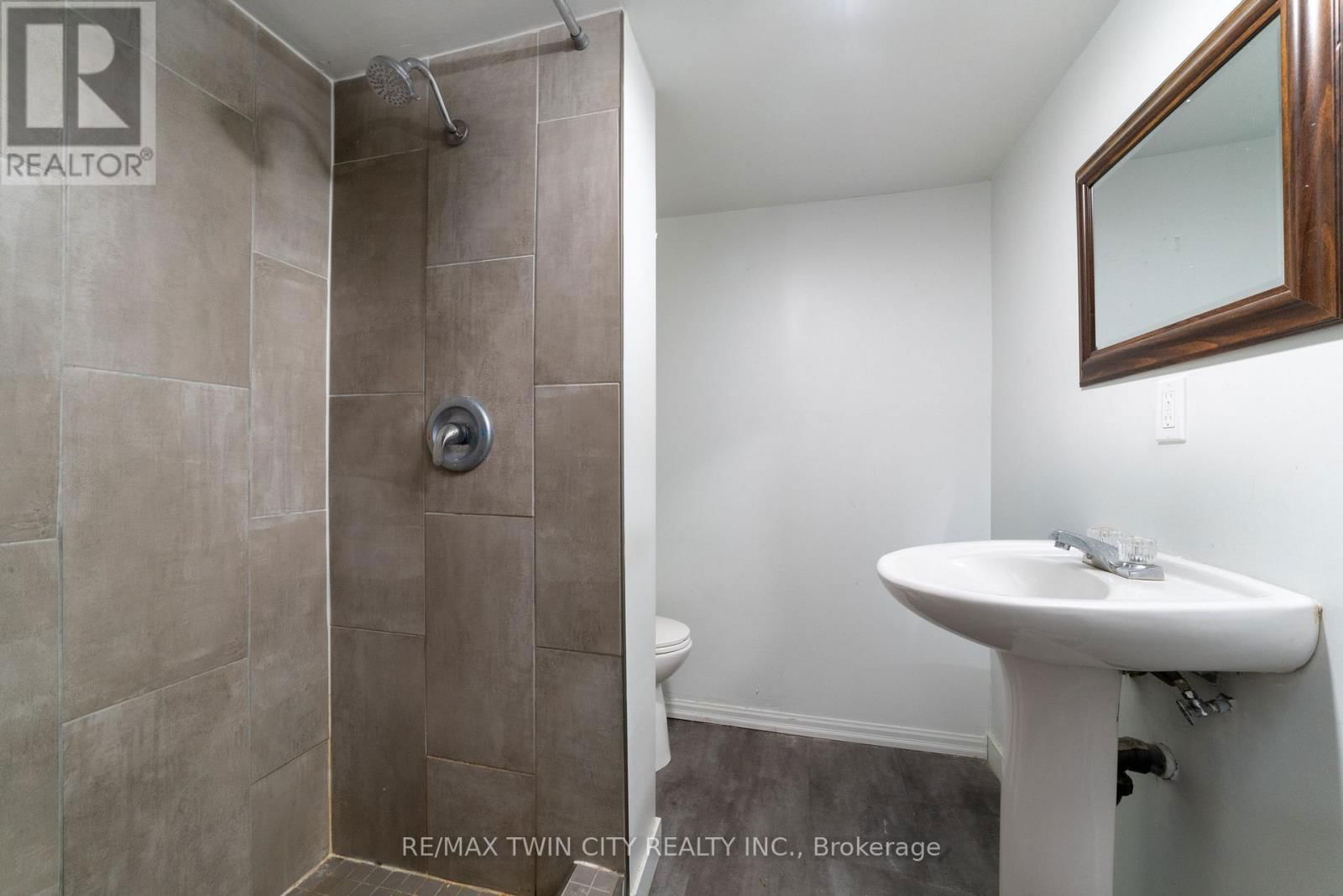 124 OAKLAND AVENUE Image 14