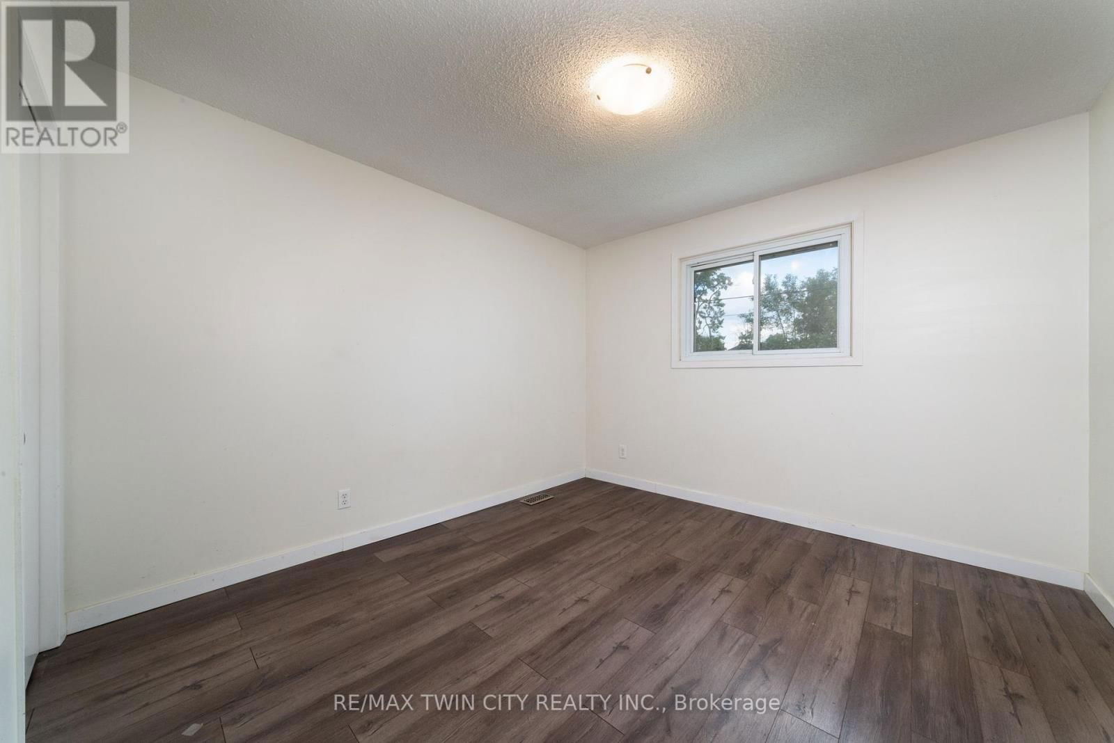 124 OAKLAND AVENUE Image 8