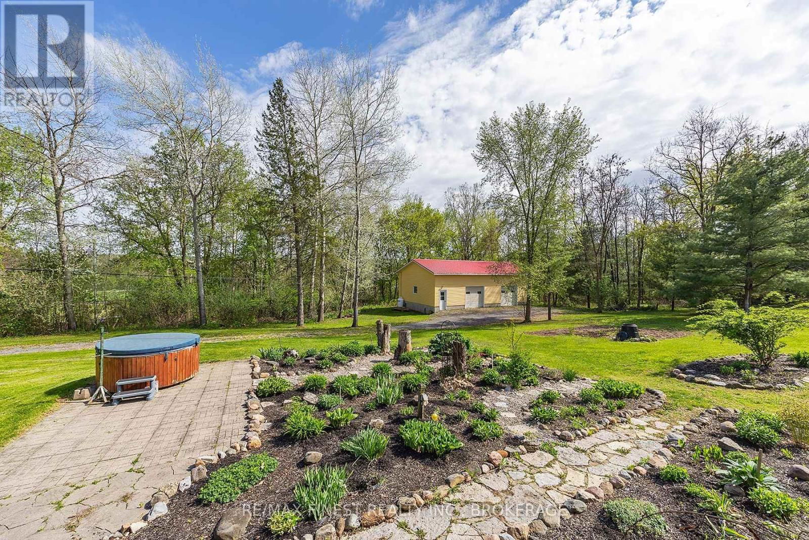 259 COUNTY ROAD 17 Image 9