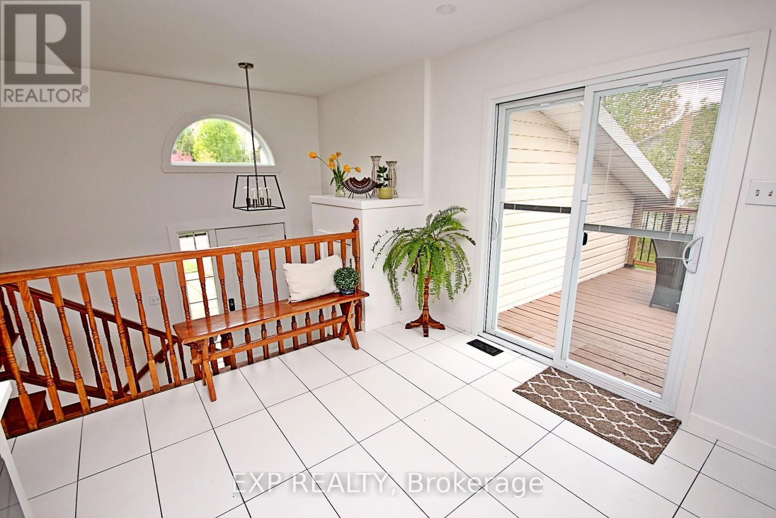68 COLUMBIA AVENUE Image 10