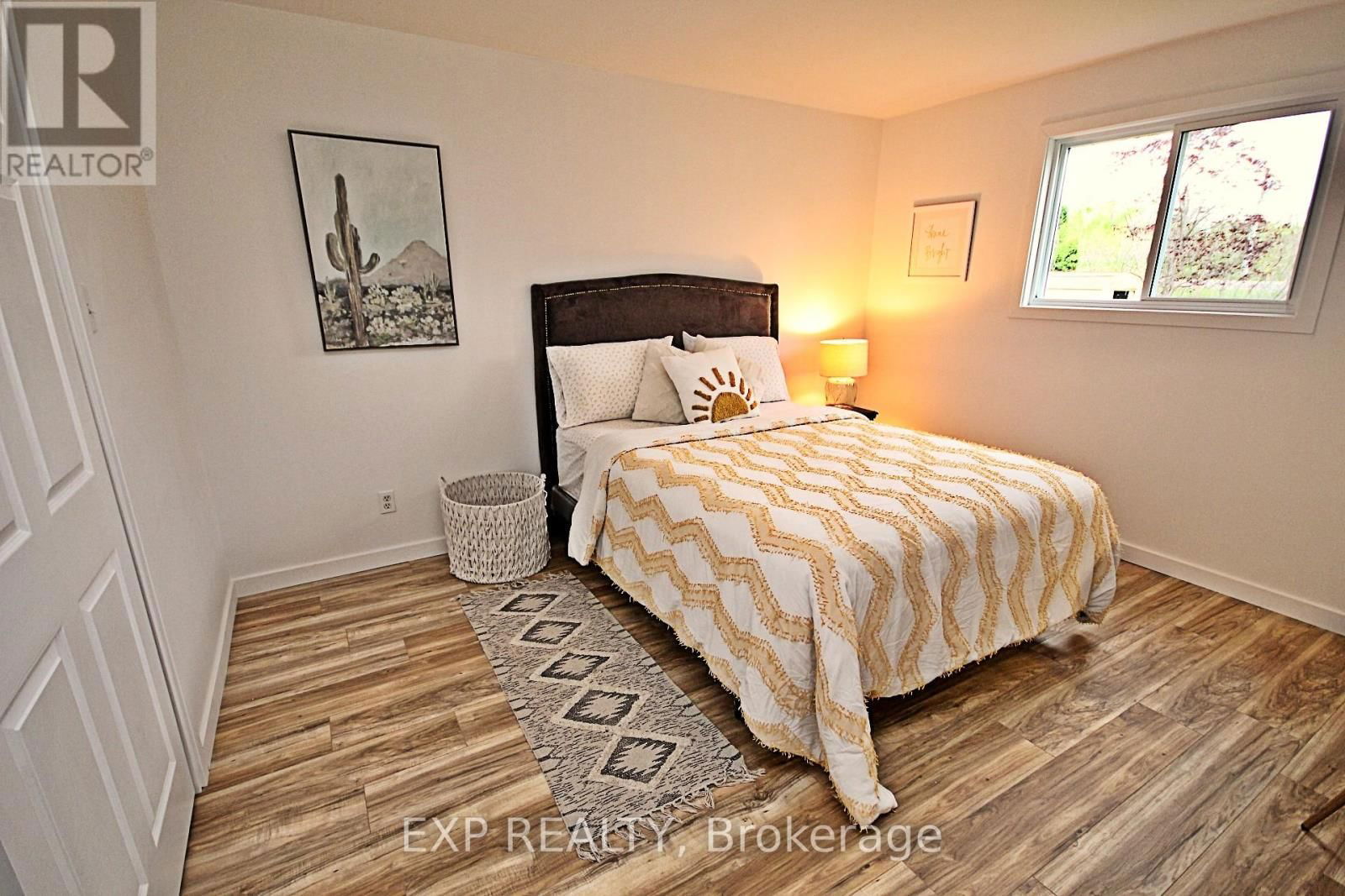68 COLUMBIA AVENUE Image 13