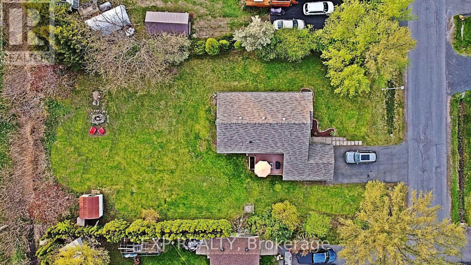68 COLUMBIA AVENUE Image 2
