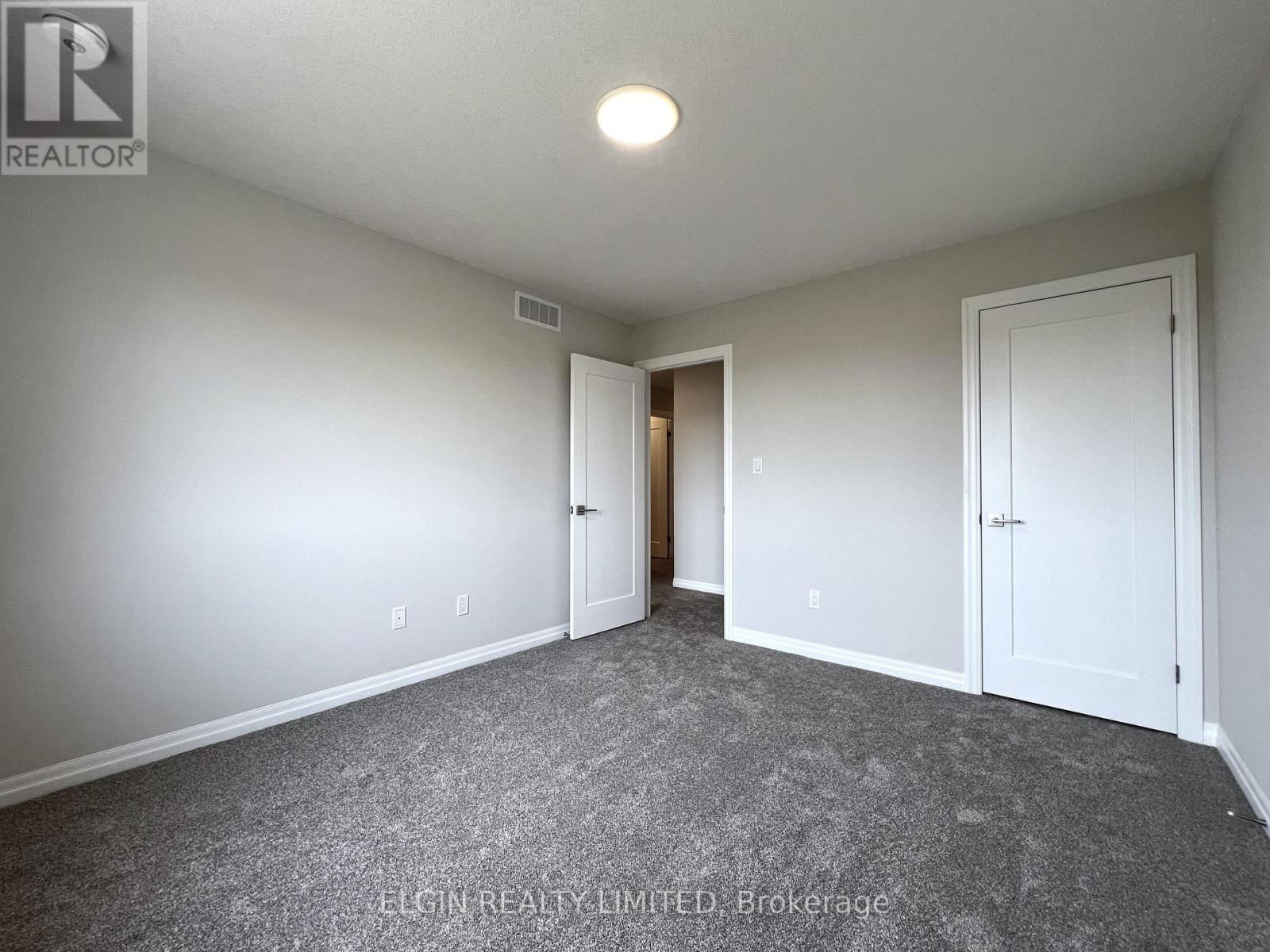 85 WILLOW DRIVE Image 19