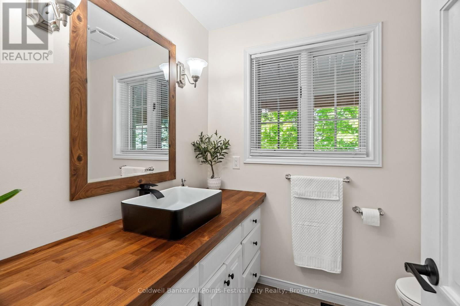 79053 KELLY COURT Image 22