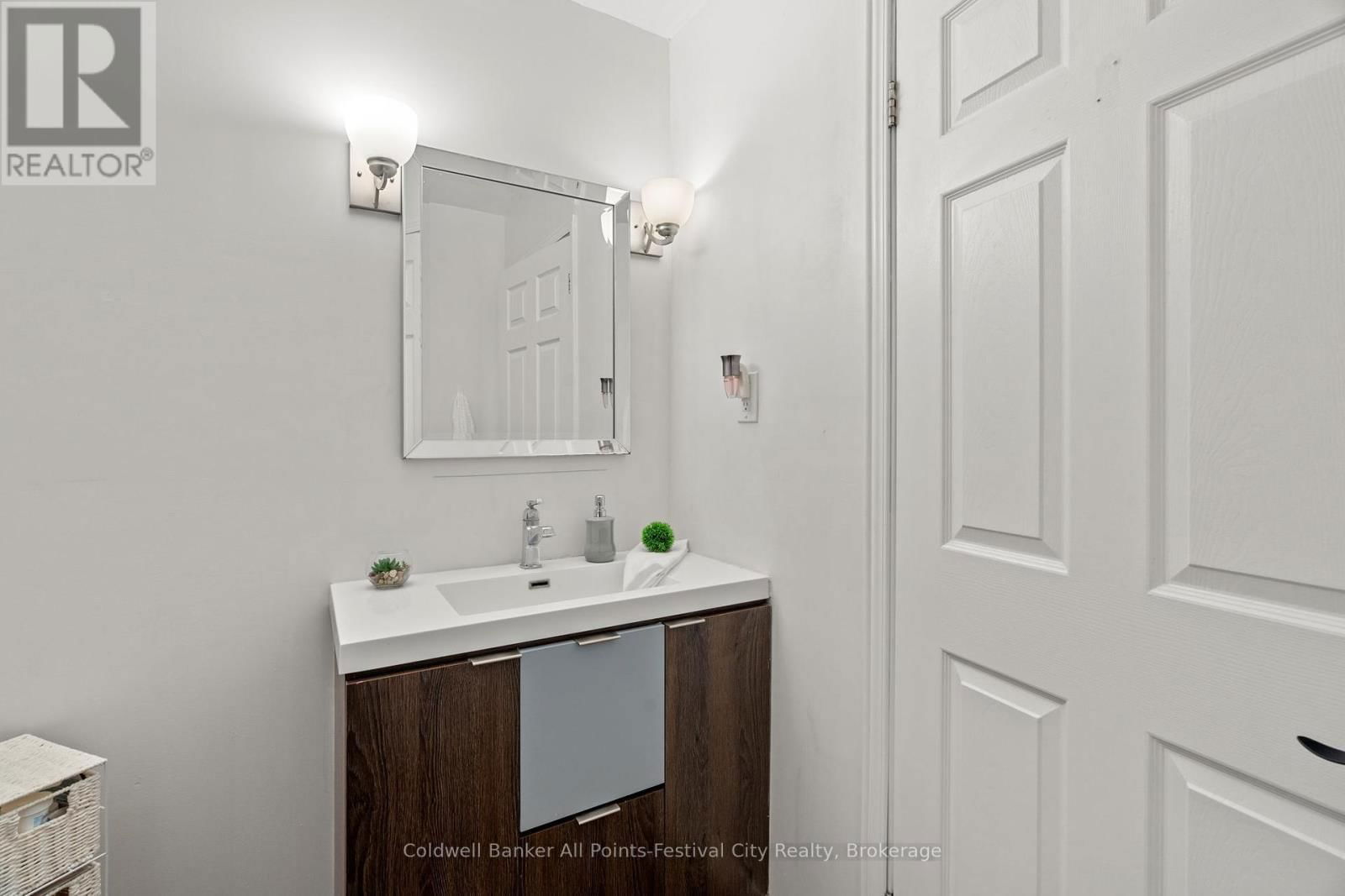 79053 KELLY COURT Image 29