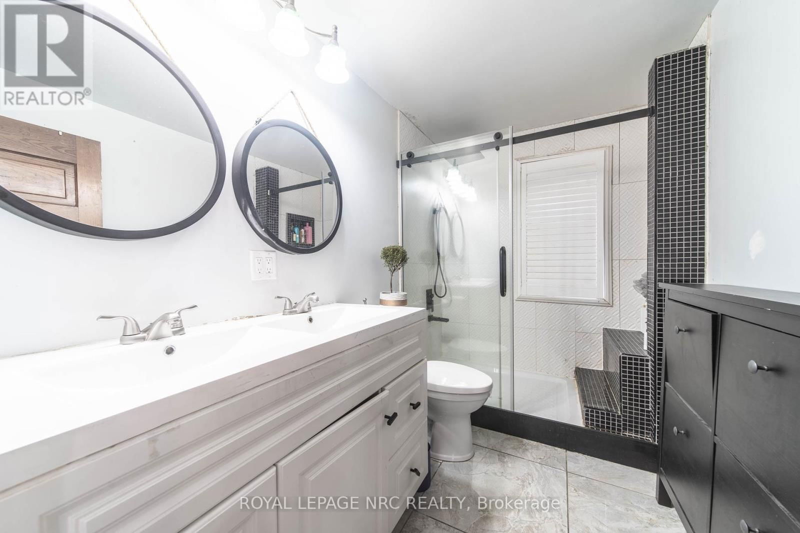 4789 SAINT CLAIR AVENUE Image 20