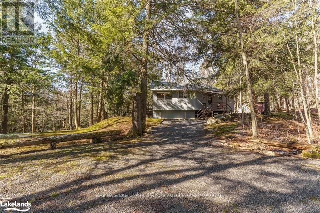 32 MAPLE LEAF DRIVE Image 24