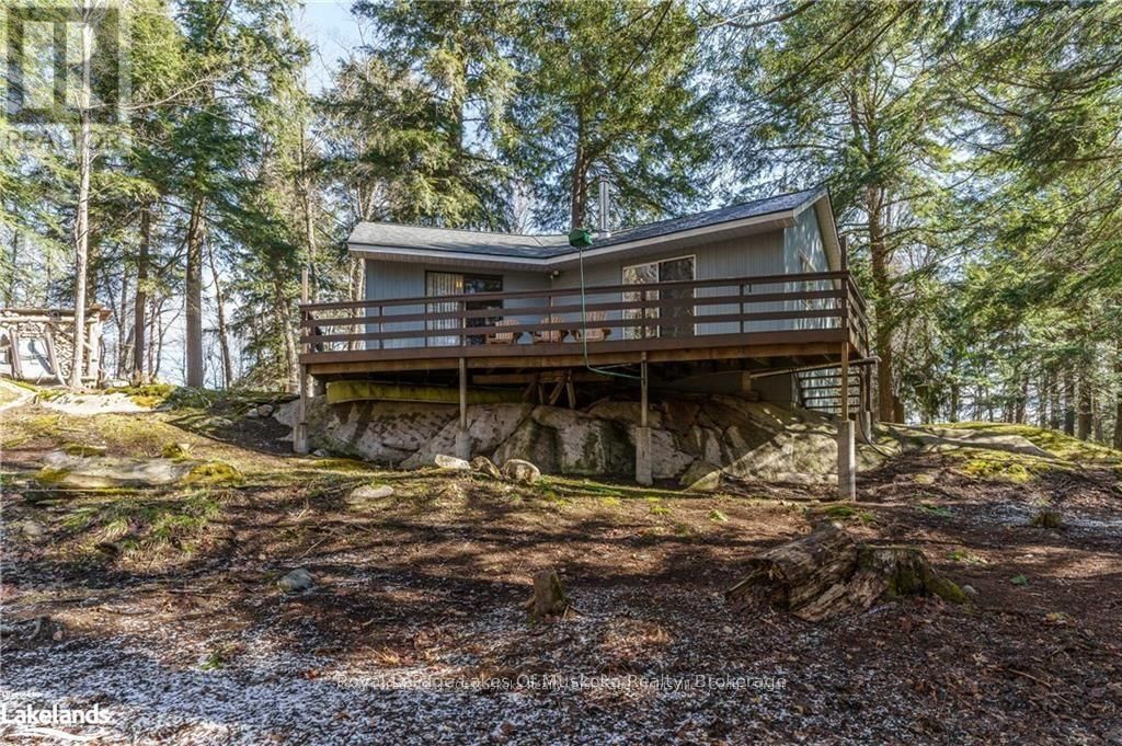 32 MAPLE LEAF DRIVE Image 27