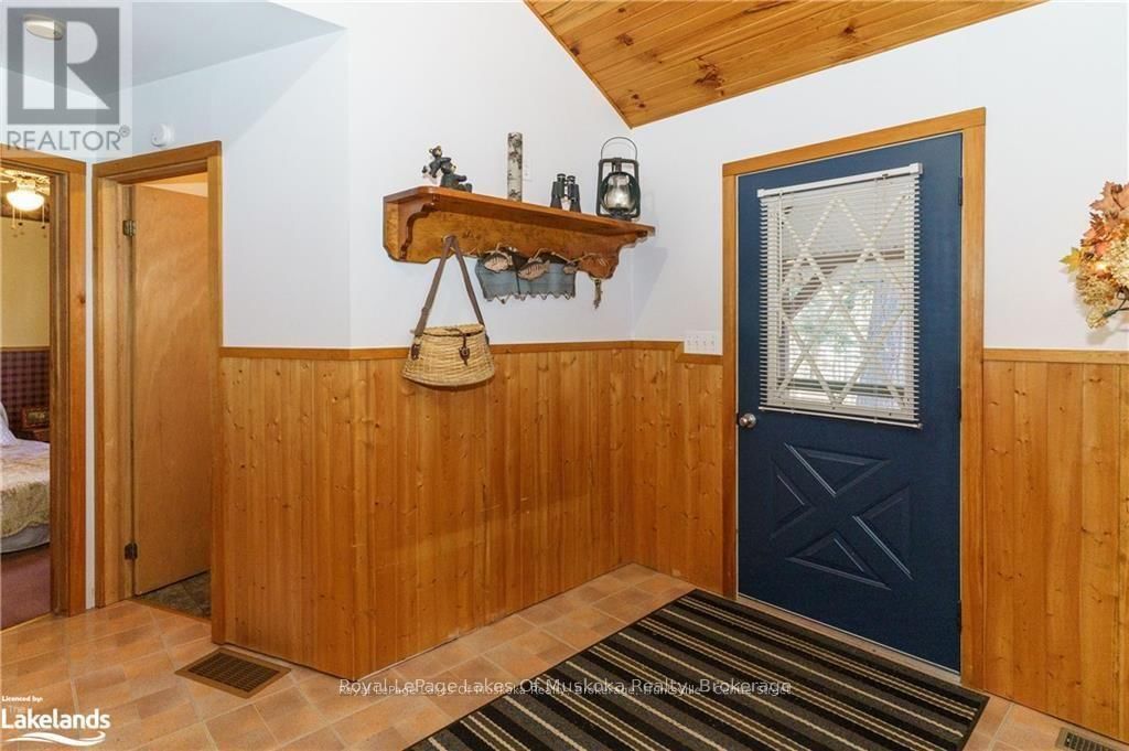 32 MAPLE LEAF DRIVE Image 3