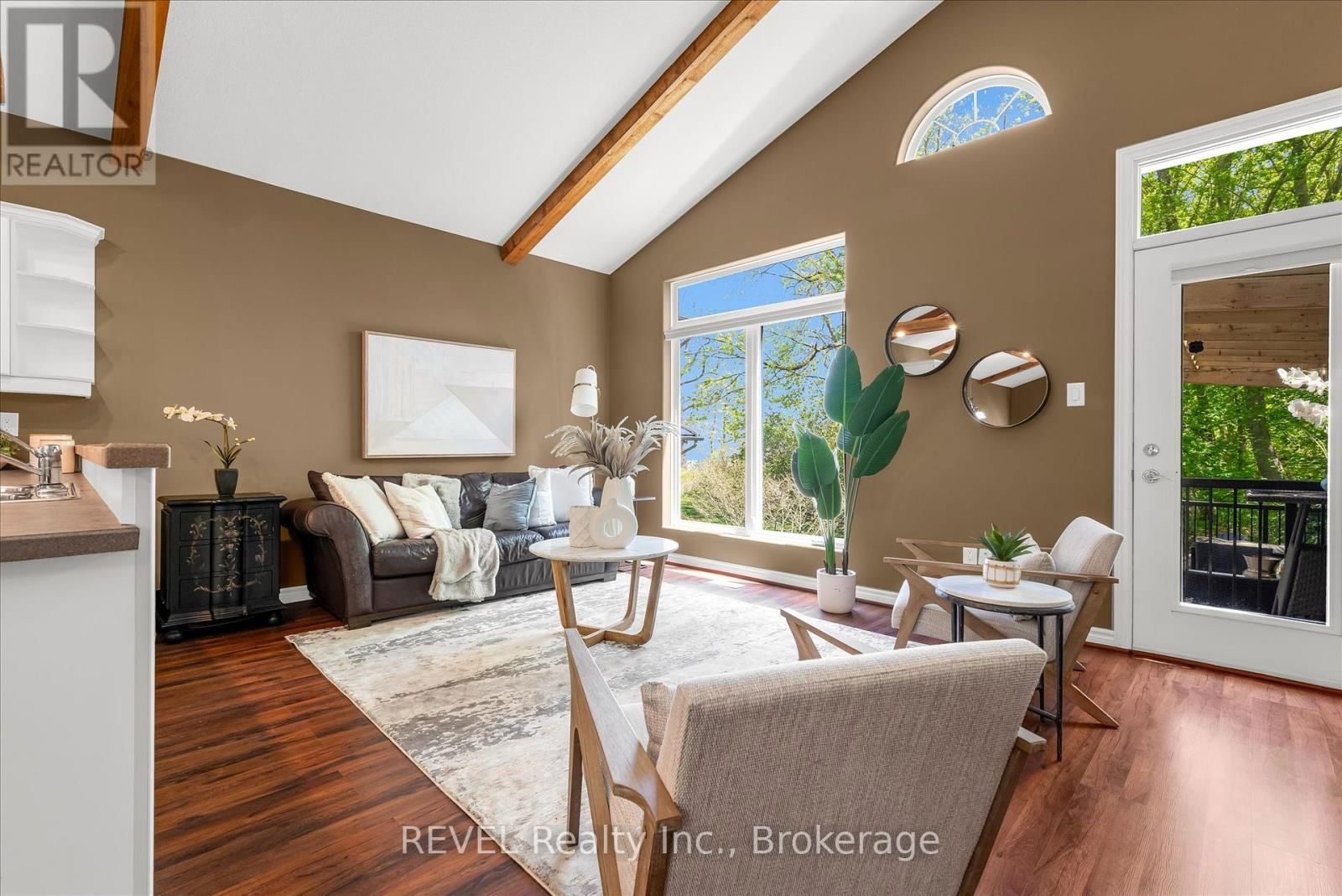 86 NEWPORT STREET Image 16
