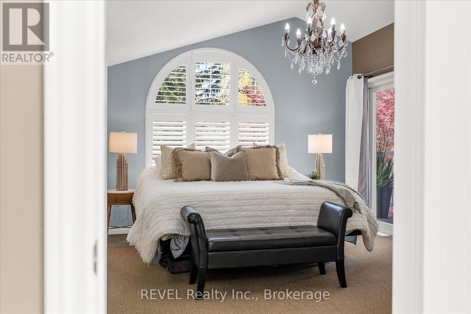 86 NEWPORT STREET Image 24