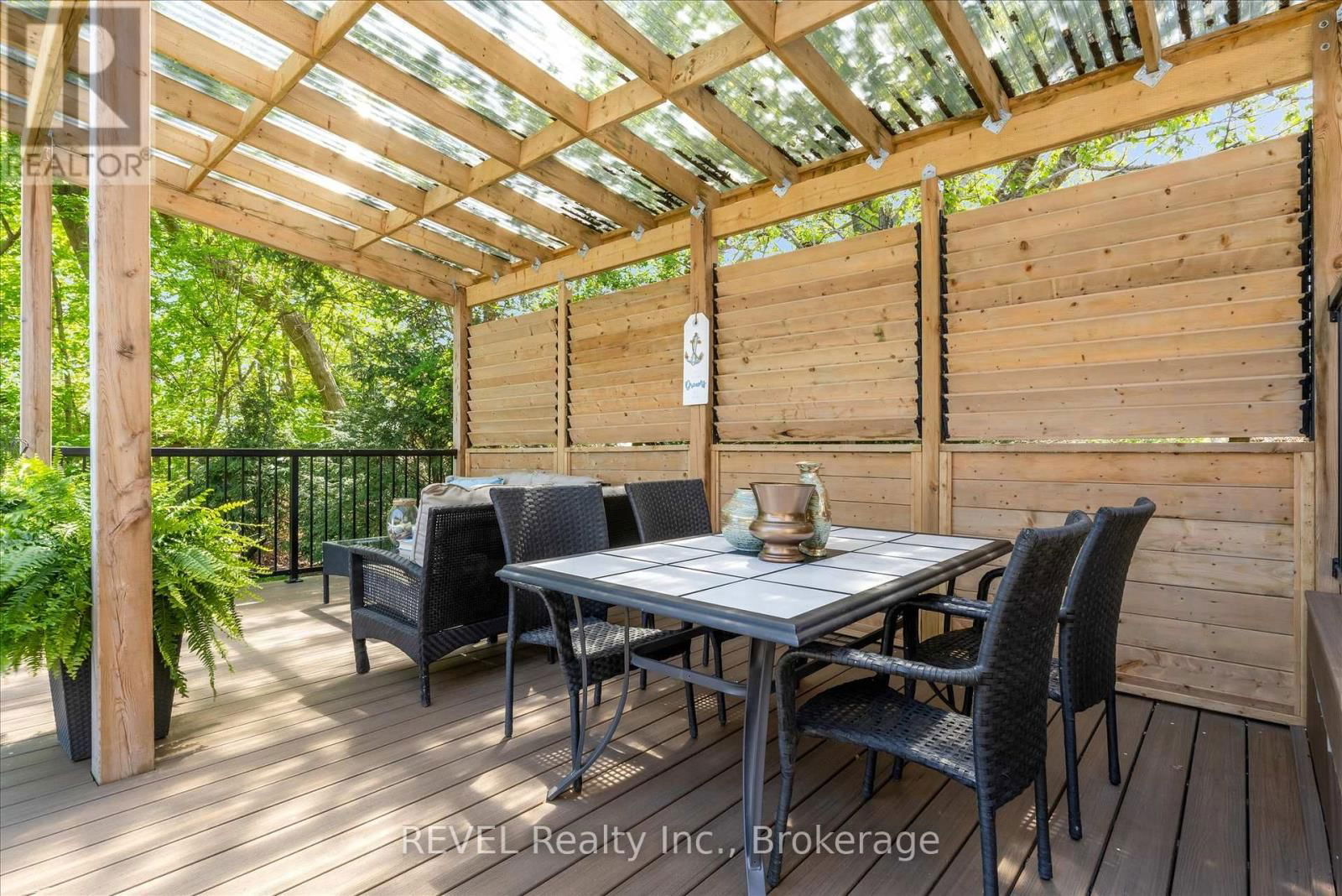 86 NEWPORT STREET Image 39