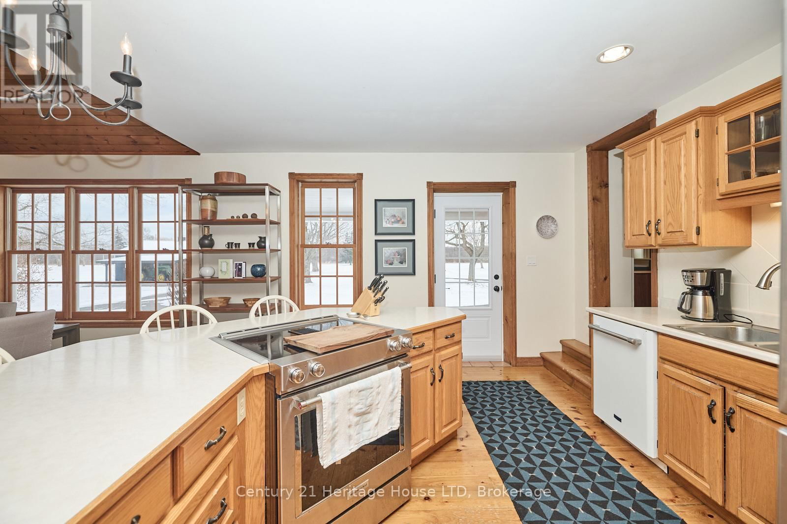 5930 MICHENER ROAD Image 7