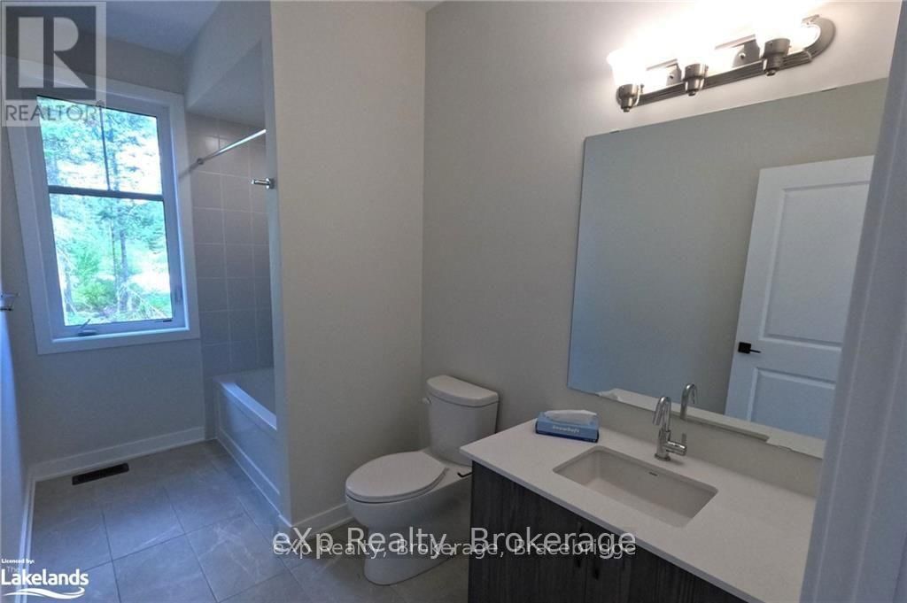 1052 GREENSVIEW DRIVE Image 12