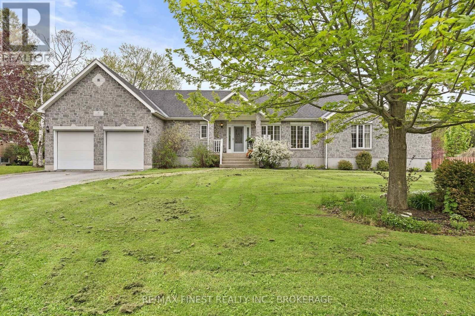 19 DALGLEISH AVENUE Image 2