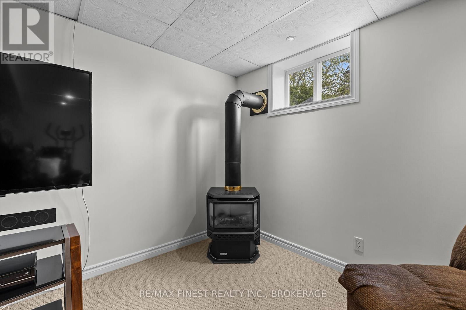 19 DALGLEISH AVENUE Image 32