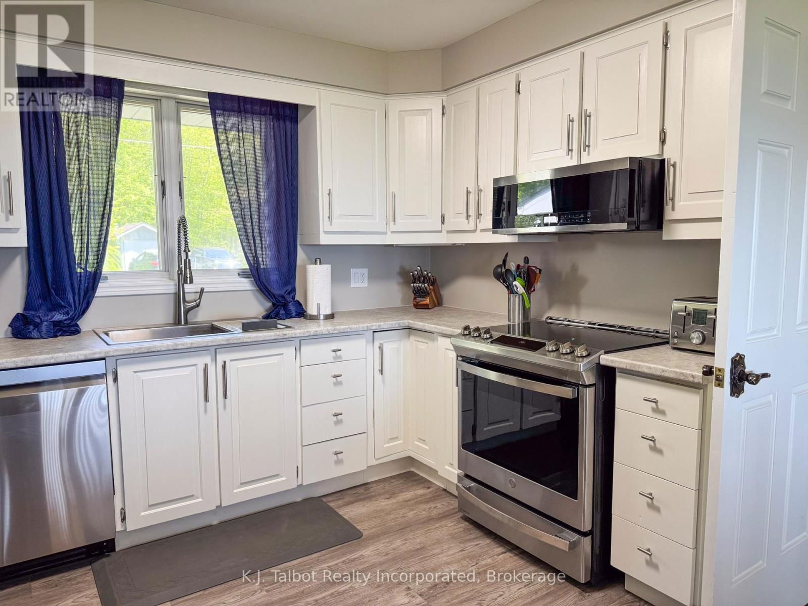 82099 SUNSET LANE SOUTH Image 16