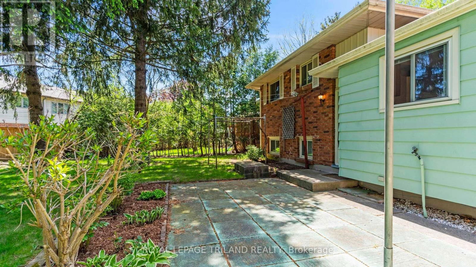 125 DELMONT PLACE Image 26