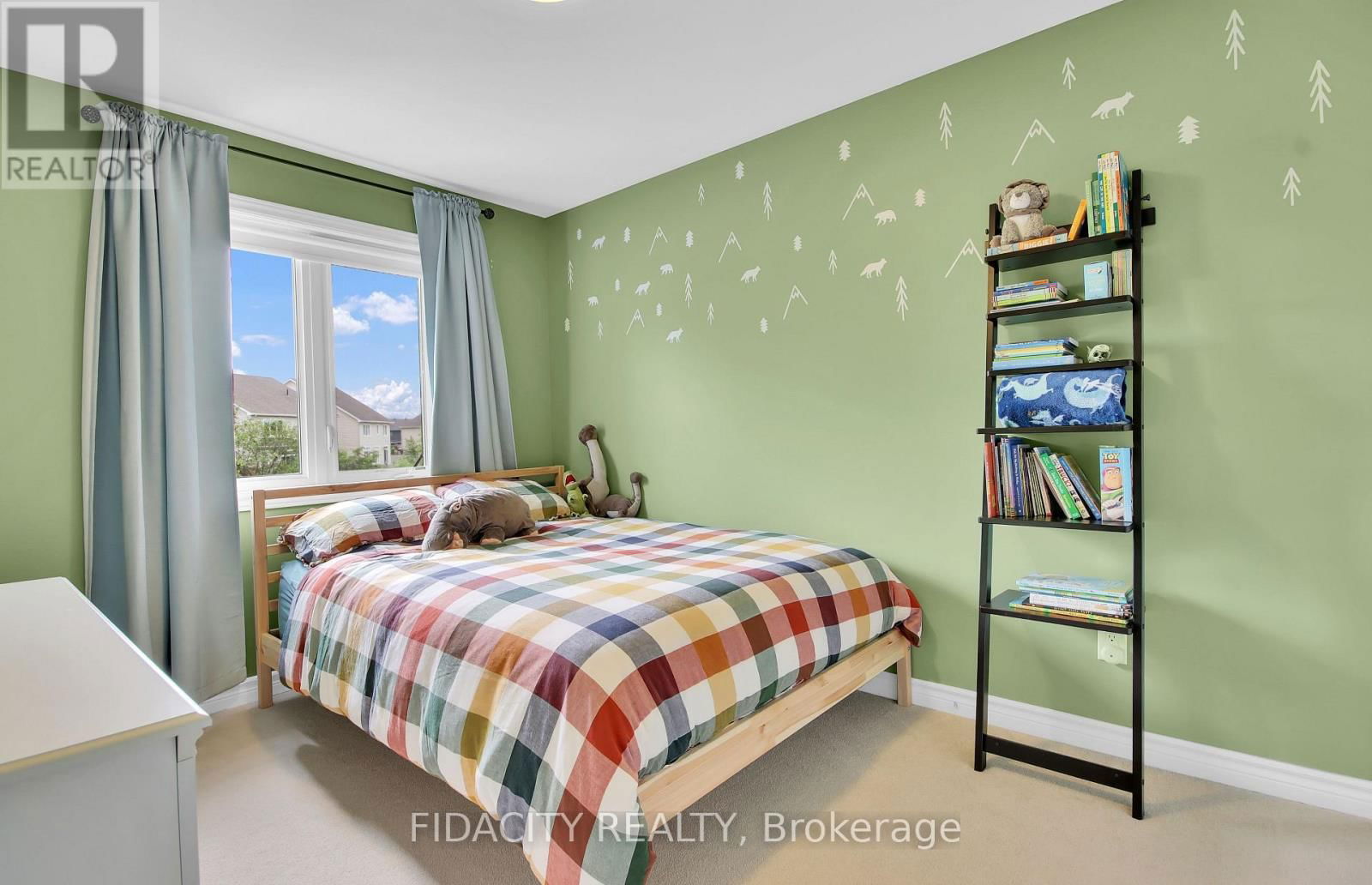 284 WOOD ACRES GROVE Image 31